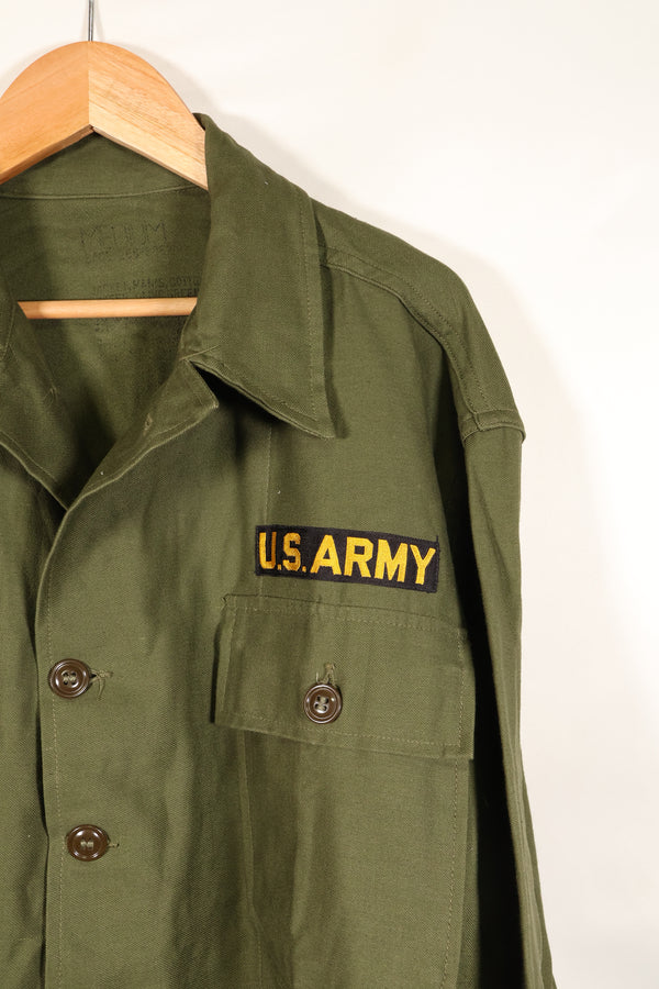 1950年代後半　MEDIUM　アメリカ軍　初期型　OG-107　ユーティリティシャツ　テープ初付　中古品