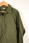 1967年契約　16 1/2 x 36　アメリカ軍　OG-107　ユーティリティシャツ　状態良い　中古品