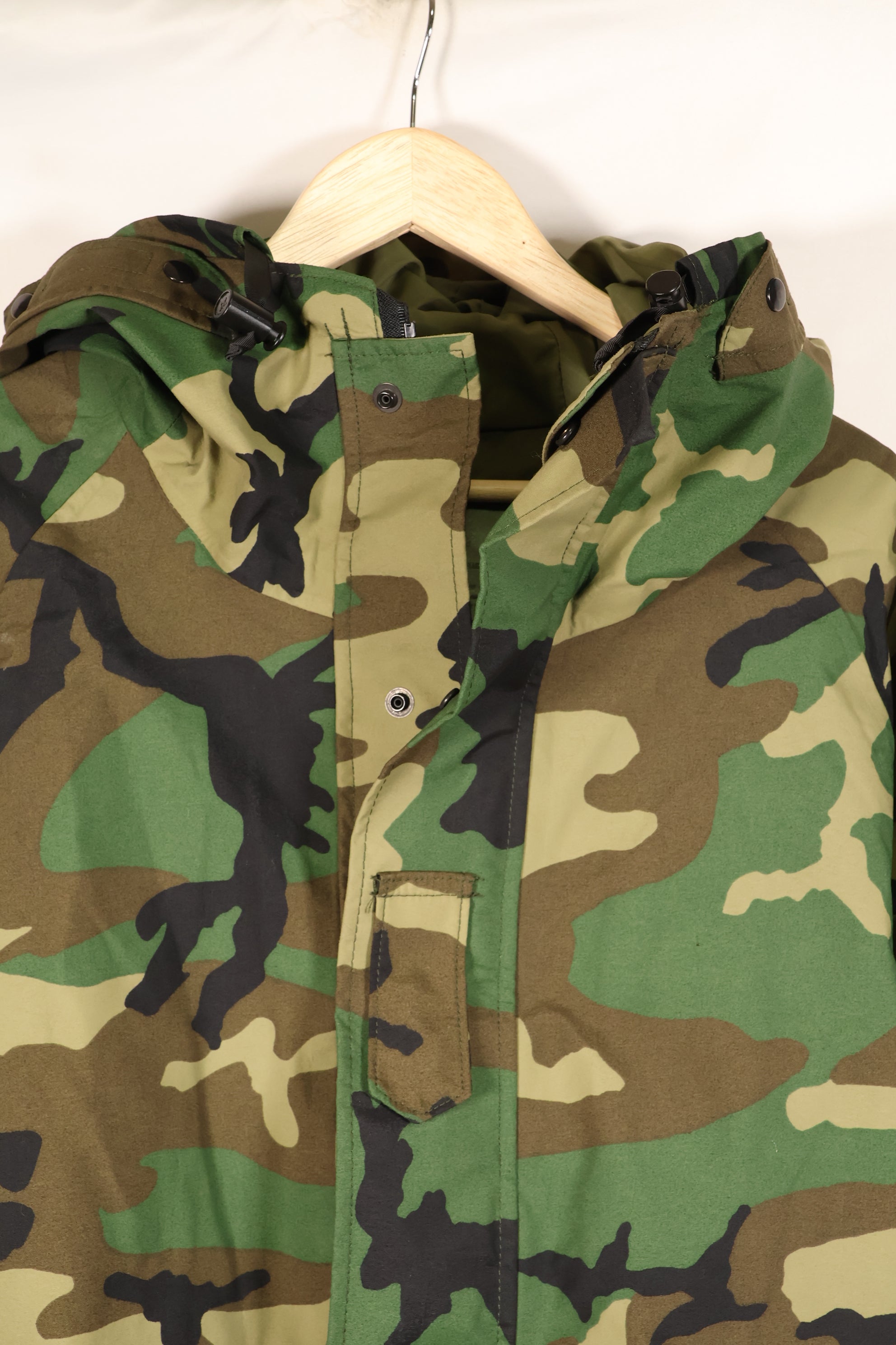 1996年契約 U.S. ARMY ECWCS Gen1 ウッドランドカモ ゴアテックスパーカー LARGE-REGULAR 中古品