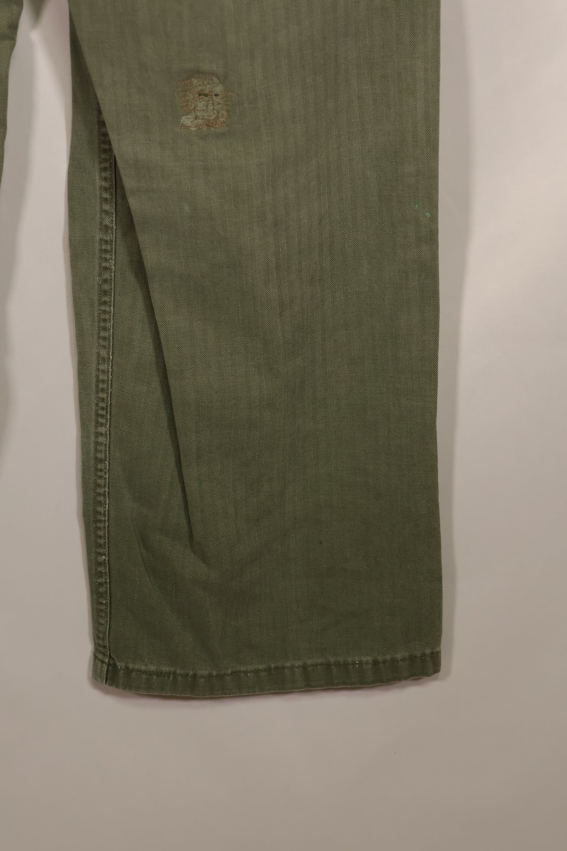 Real WWII 1940s USMC P42 HBT Pants, US Marine Corps, used.