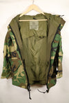 สัญญาปี 1998, M-R, กองทัพสหรัฐฯ, ECWCS Gen 1, เสื้อโค้ท Gore-Tex, มือสอง