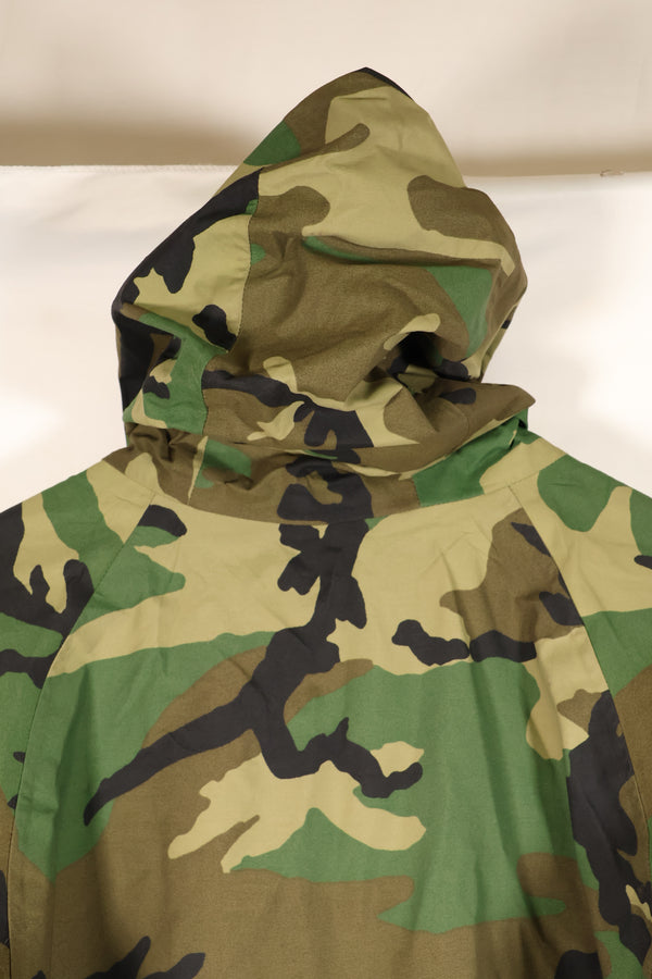 สัญญาปี 1998, M-R, กองทัพสหรัฐฯ, ECWCS Gen 1, เสื้อโค้ท Gore-Tex, มือสอง