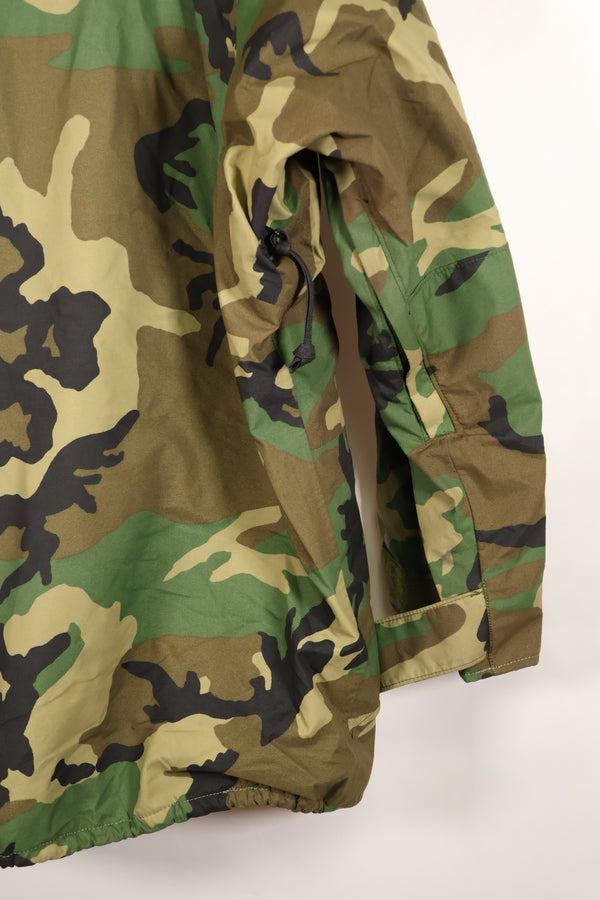 สัญญาปี 1998, M-R, กองทัพสหรัฐฯ, ECWCS Gen 1, เสื้อโค้ท Gore-Tex, มือสอง