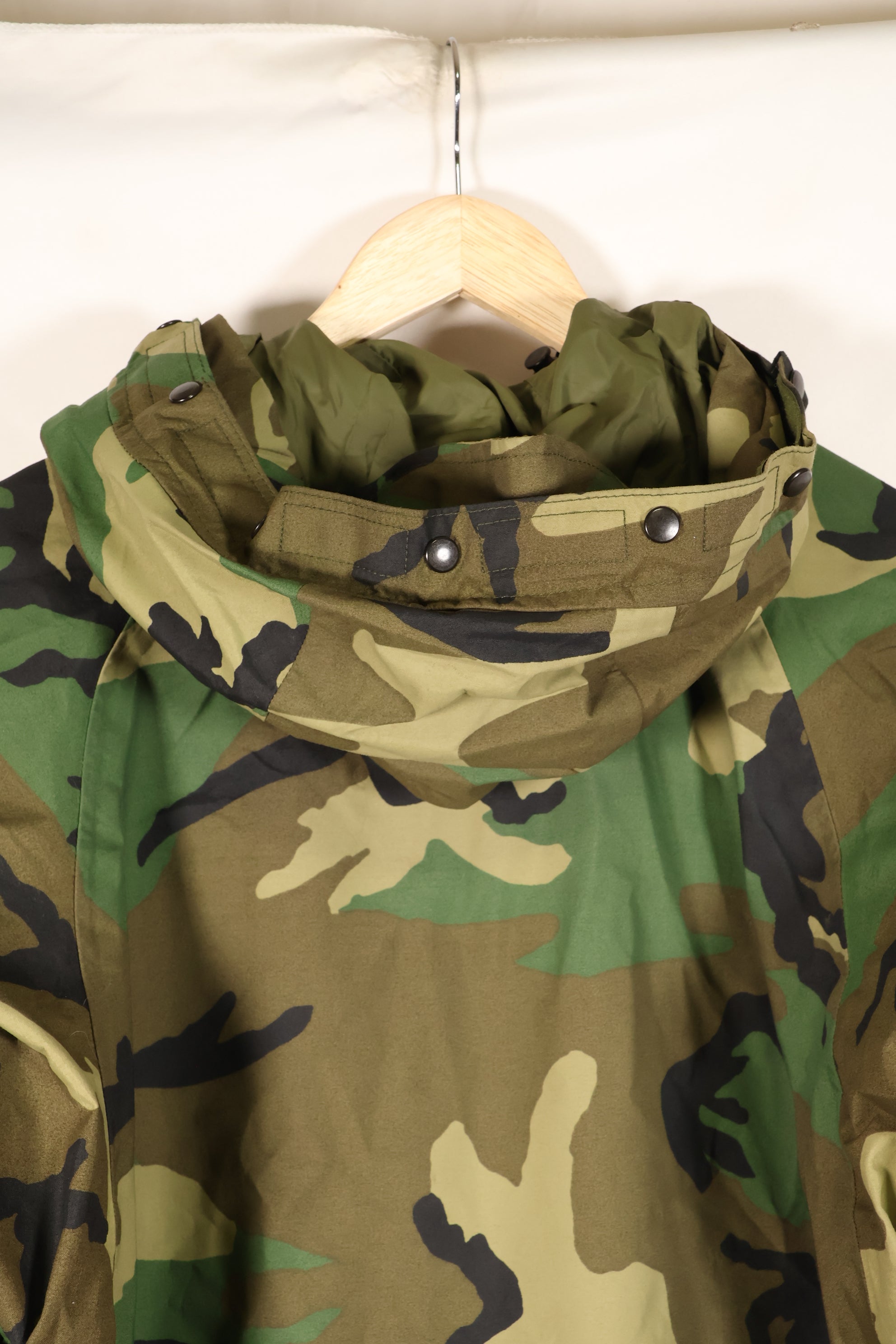 สัญญาปี 1998, M-R, กองทัพสหรัฐฯ, ECWCS Gen 1, เสื้อโค้ท Gore-Tex, มือสอง