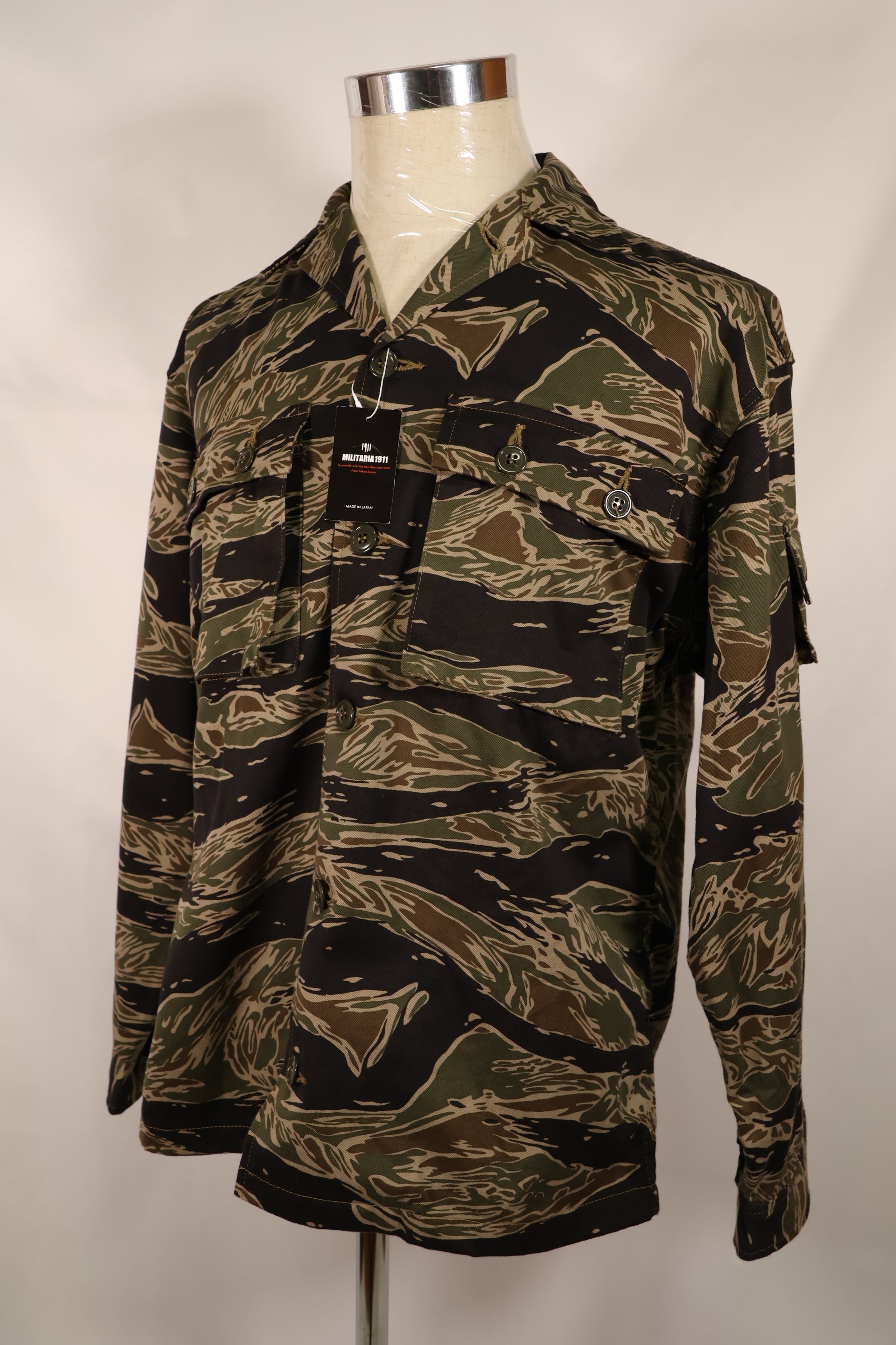 30% OFF [Limited Production]  Okinawa Mugi's Embroidery MILITARIA 1911 Silver Tiger US Cut Shirt Tour Jacket