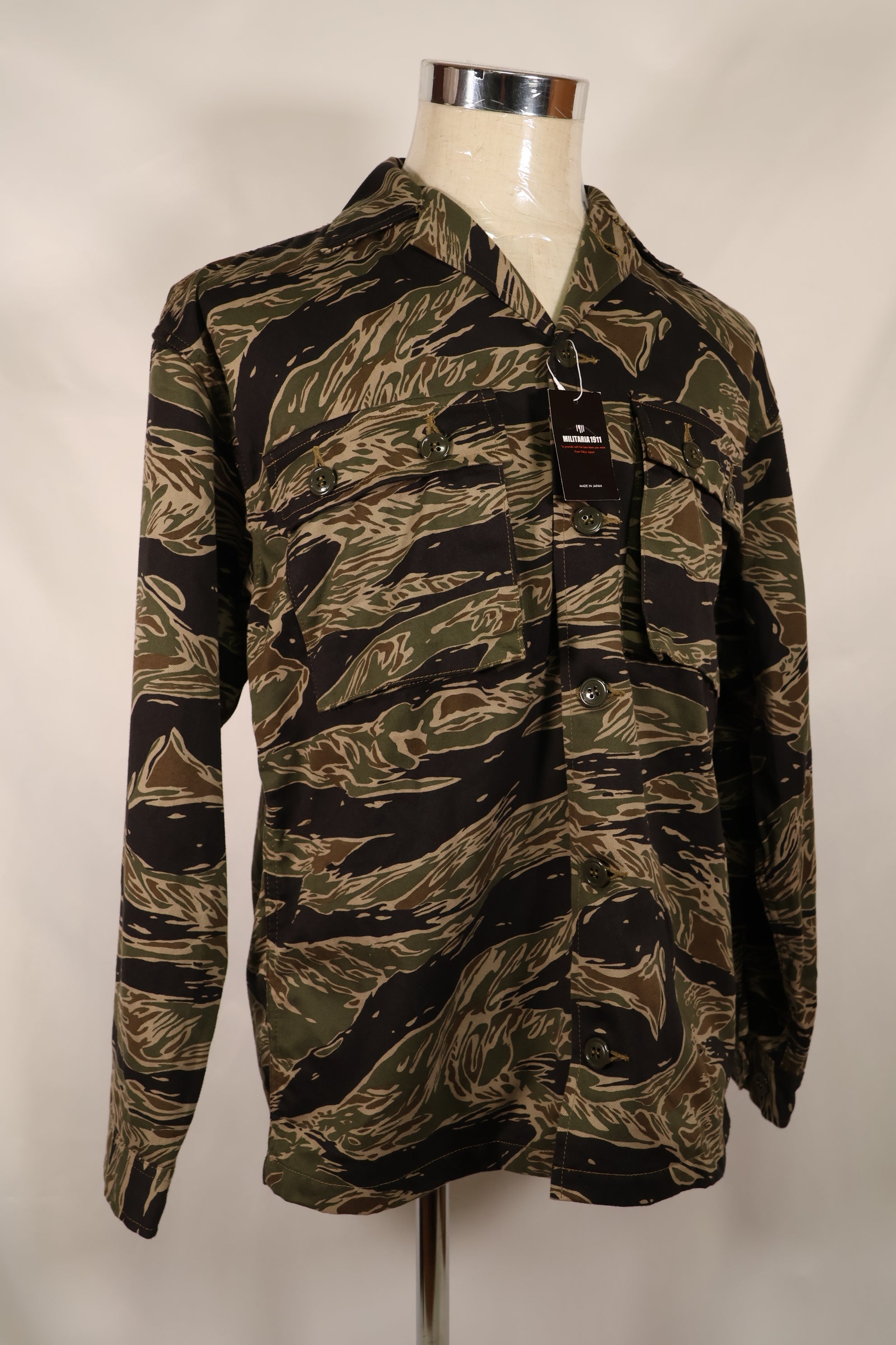 30% OFF [Limited Production]  Okinawa Mugi's Embroidery MILITARIA 1911 Silver Tiger US Cut Shirt Tour Jacket