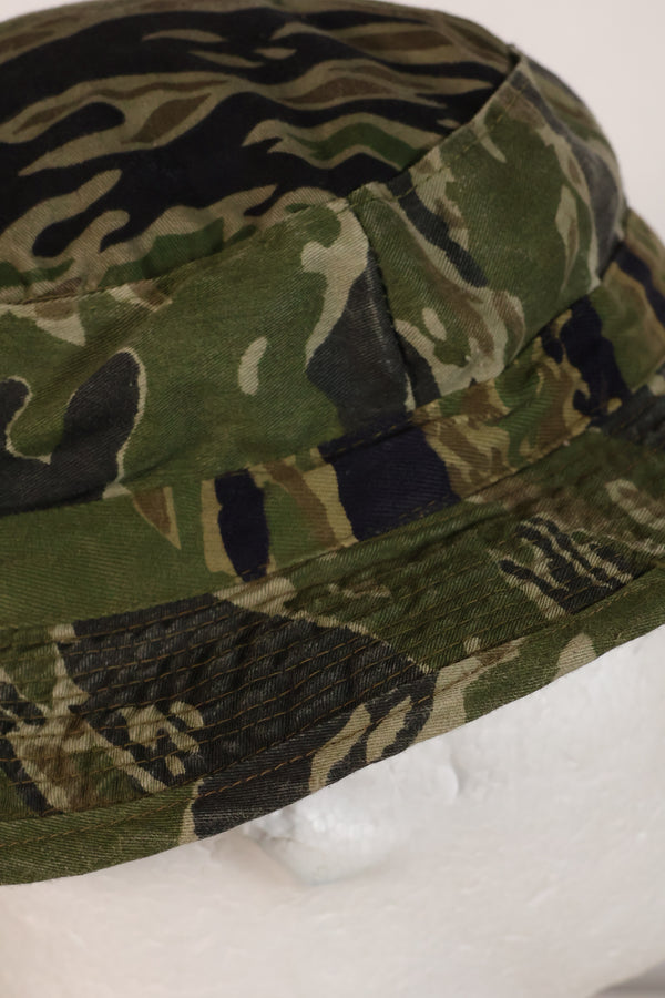 หมวก Boonie ลาย CIDG ที่ผลิตในท้องถิ่นในช่วงปลายทศวรรษ 1960