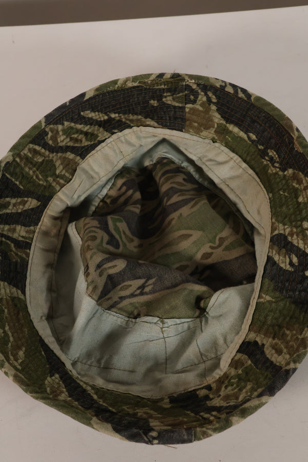 หมวก Boonie ลาย CIDG ที่ผลิตในท้องถิ่นในช่วงปลายทศวรรษ 1960