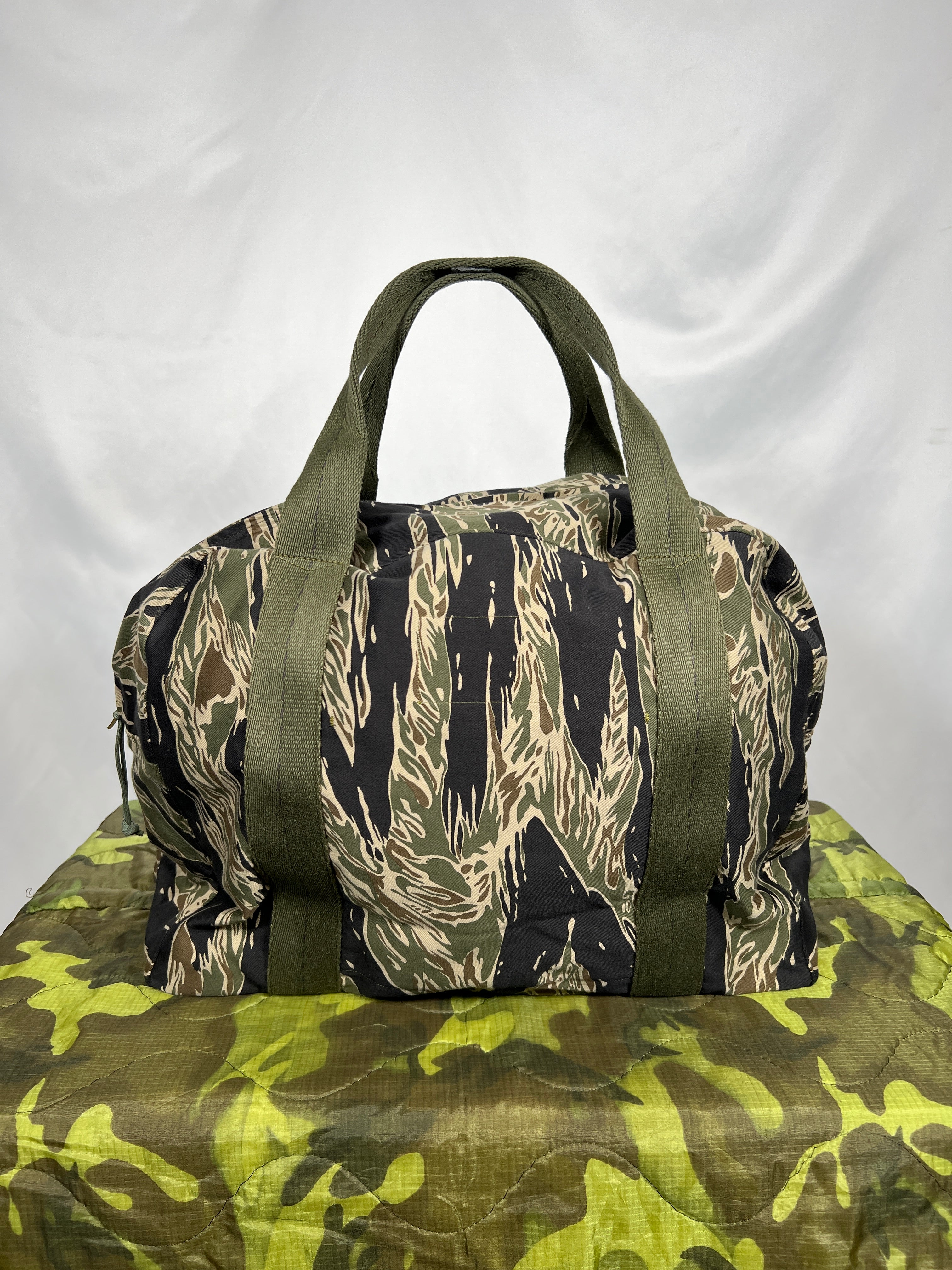  [Delivery in early March 2024] MILITARIA 1911 Silver Tiger Stripe Locally Made Bag MADE IN JAPAN