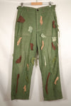 กางเกงยูทิลิตี้ MEDIUM OG-107 รุ่นต้นปี 1960, ประเภท I Baker Trousers, ลายพราง, ปรับเปลี่ยนสำหรับการใช้งานซุ่มยิง