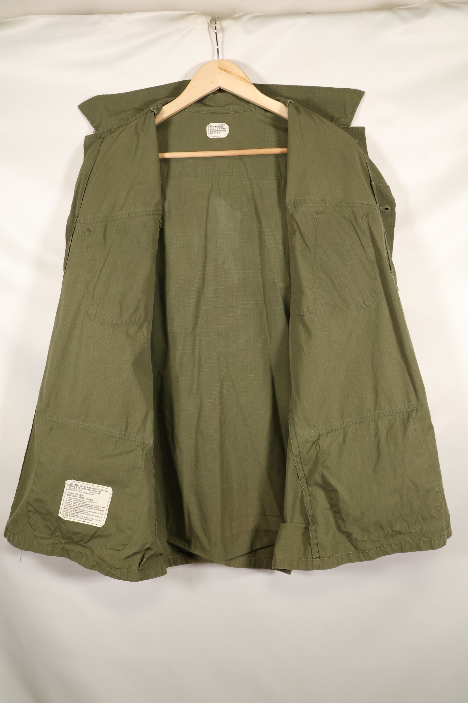 สัญญาปี 1968 M-R ริปสต็อป รุ่นที่ 4 เสื้อแจ็คเก็ตแบบทหารป่า สภาพมือสอง