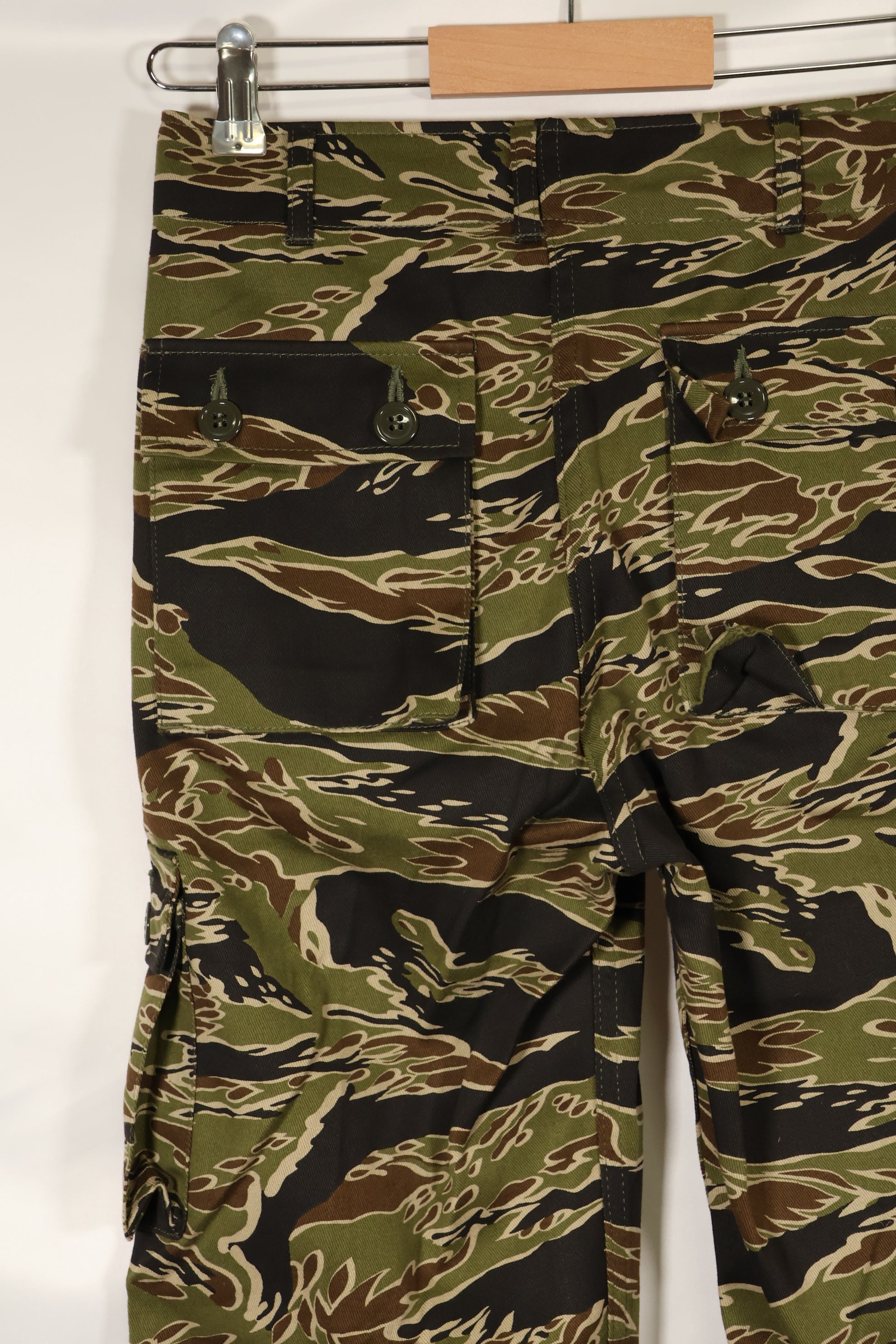 2024年発売　US-XS　MILITARIA 1911 初期ゴールドタイガー　USカット　パンツ　見本品　中古品