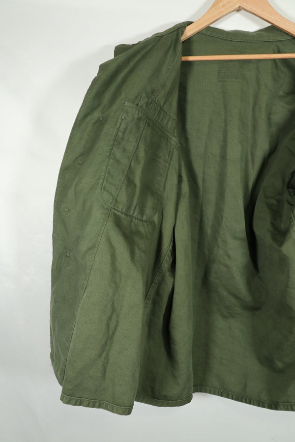 เสื้อเชิ้ตยูทิลิตี้ OG-107 แท้ ล็อตแรก มือสอง แพทช์ได้รับการซ่อมแซมแล้ว