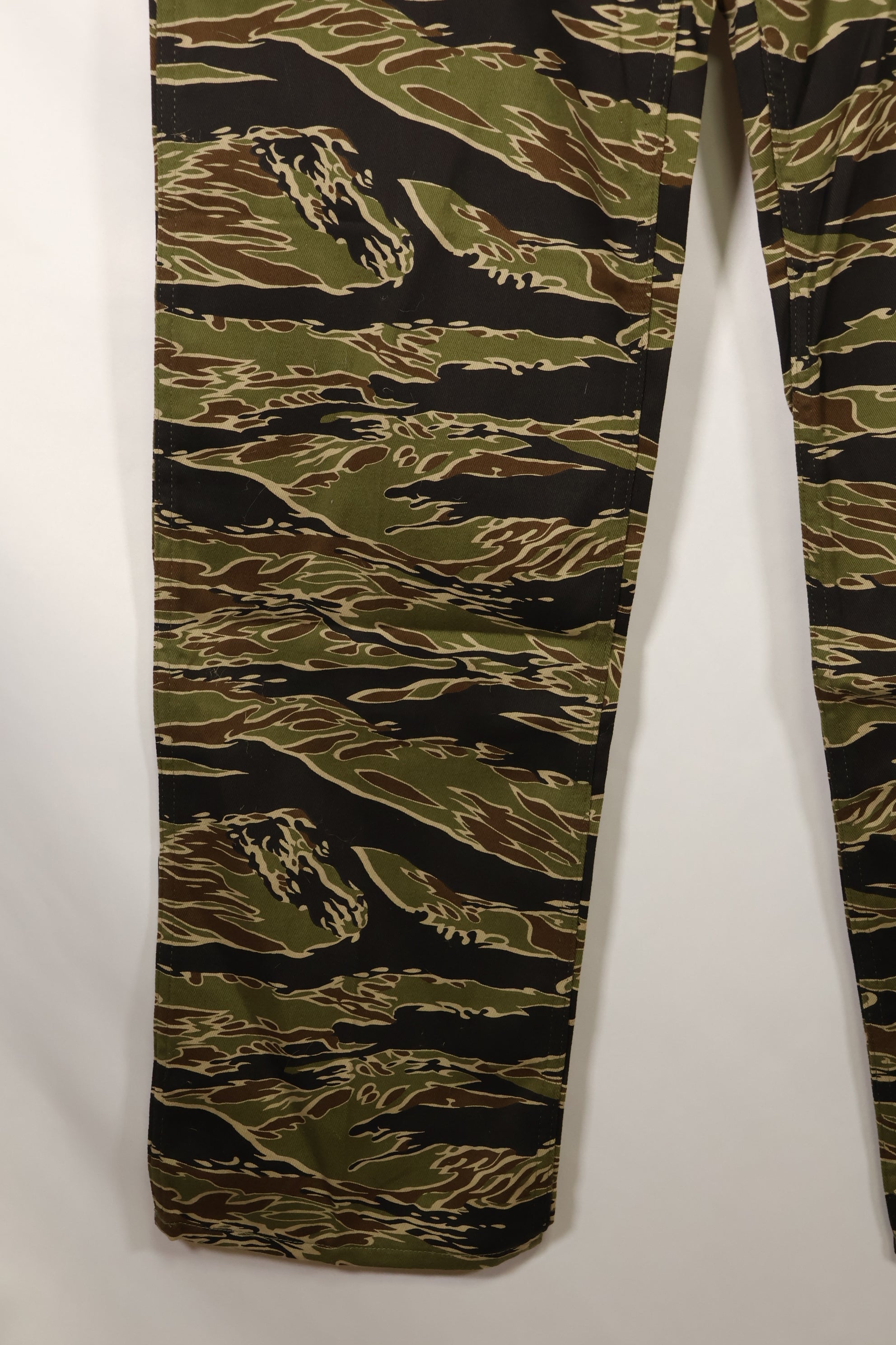 2024年発売　US-XXL　MILITARIA 1911 初期ゴールドタイガー　USカット　パンツ　見本品　中古品