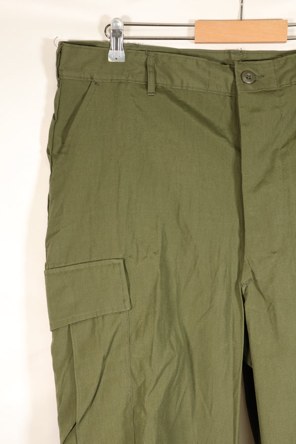 1967 Contract, Deadstock, L-R, 3rd Model Jungle Fatigue Pants, Good Condition, NOS