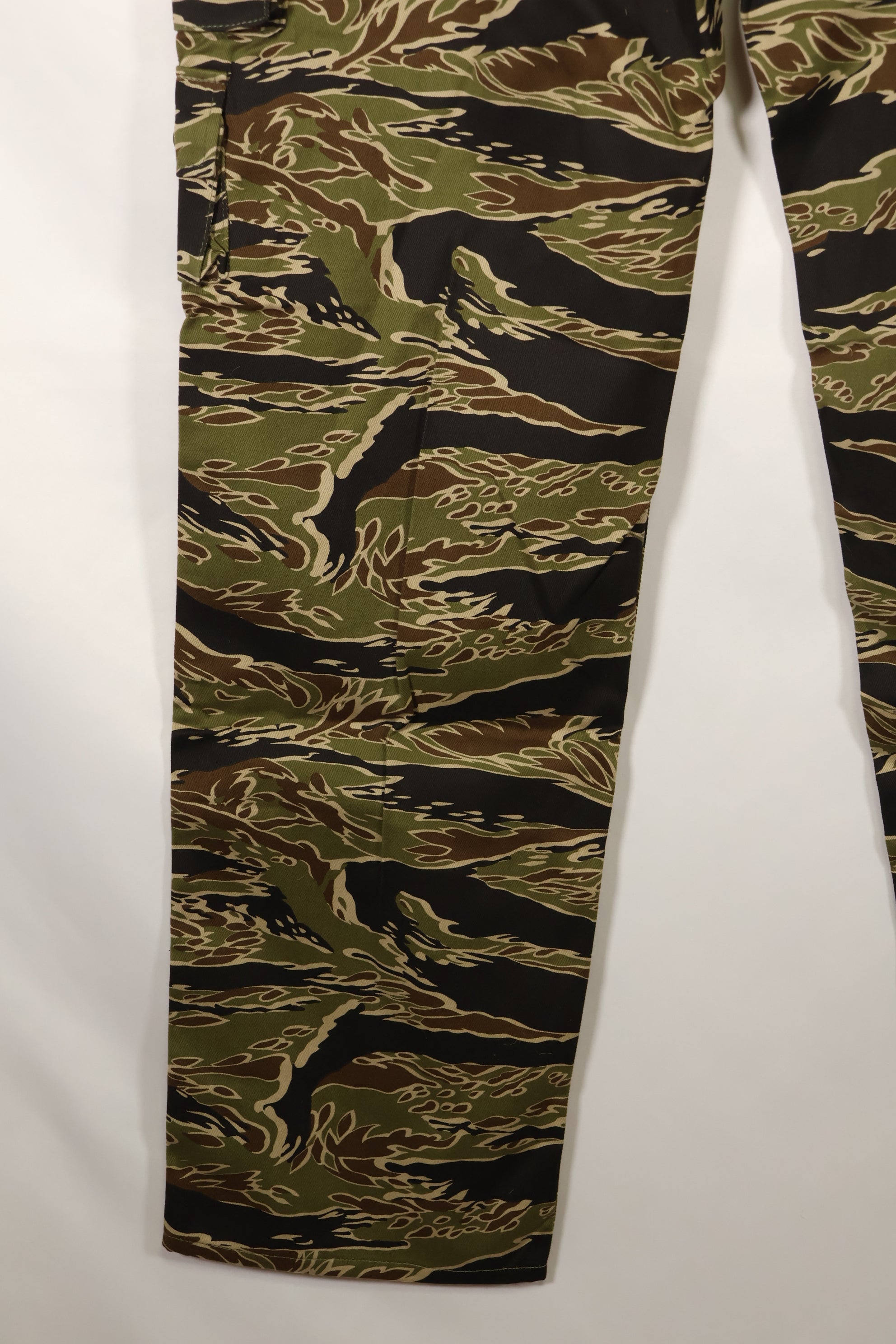 2024年発売　US-XXL　MILITARIA 1911 初期ゴールドタイガー　USカット　パンツ　見本品　中古品