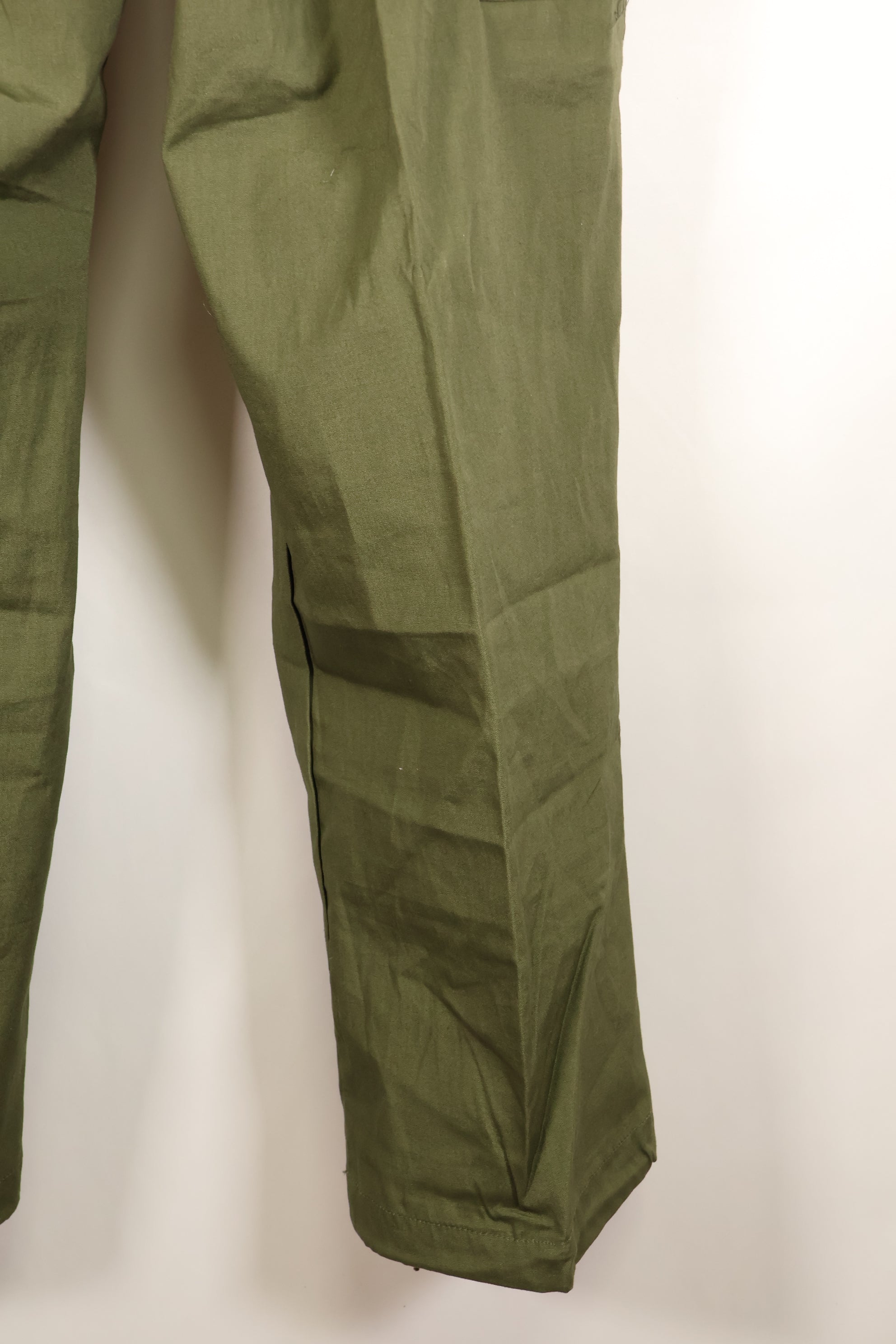 1967 Contract, Deadstock, L-R, 3rd Model Jungle Fatigue Pants, Good Condition, NOS
