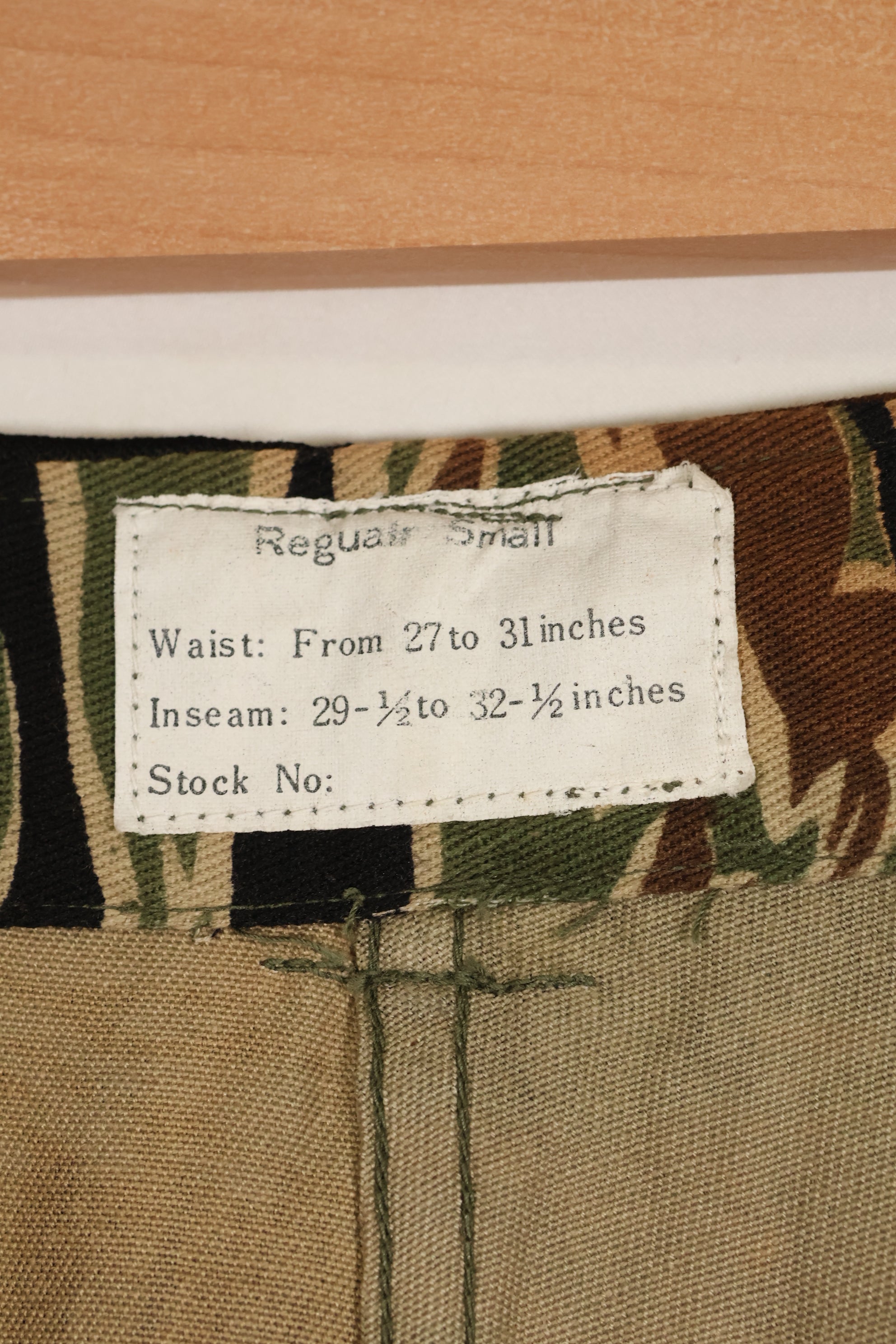 Mid-1960s Deadstock Early Gold Tiger Stripe Pants Size S-R US Cut