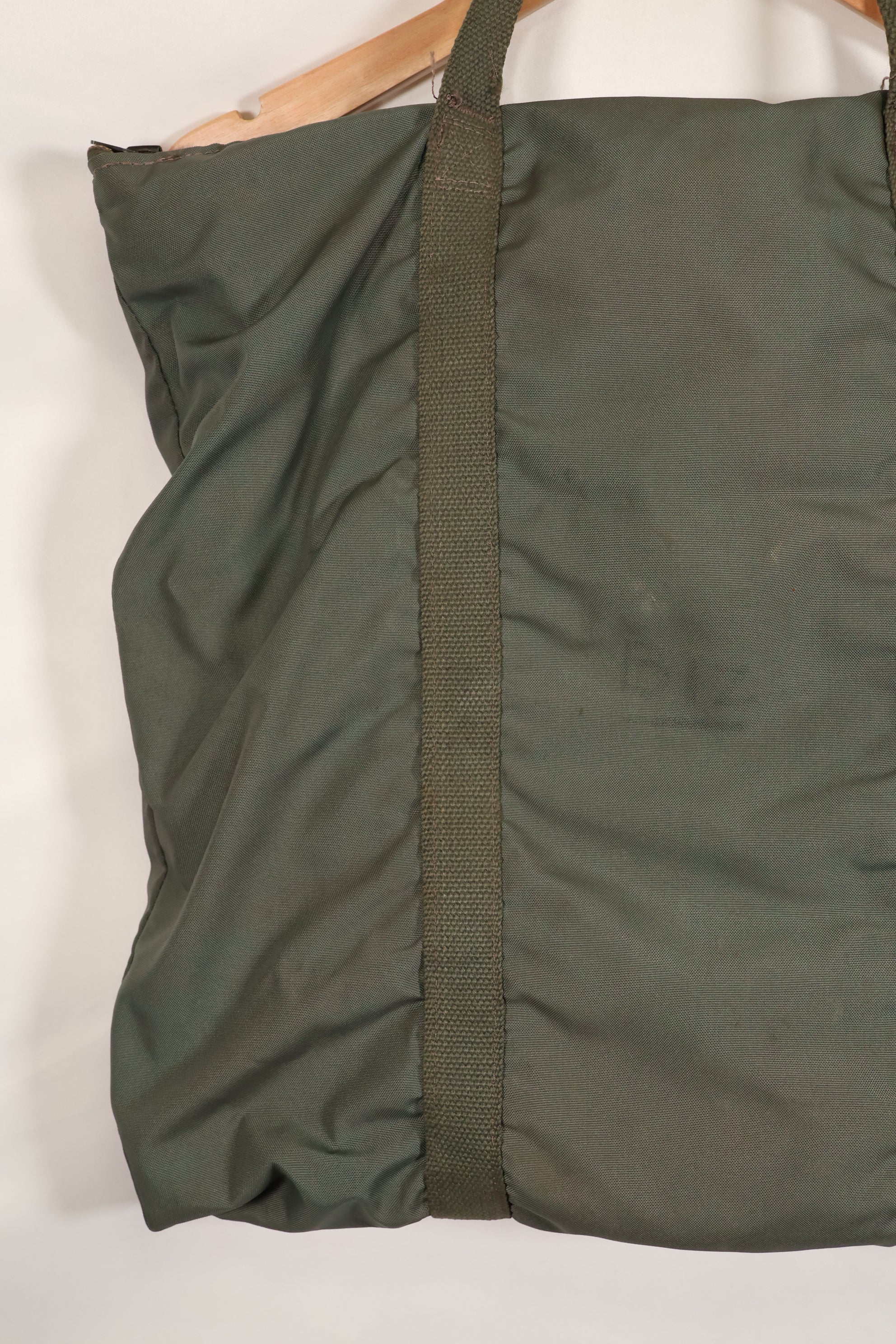 1950年代　アメリカ空軍　初期型　ヘルメットバッグ　ジッパー稼働　美品　中古品