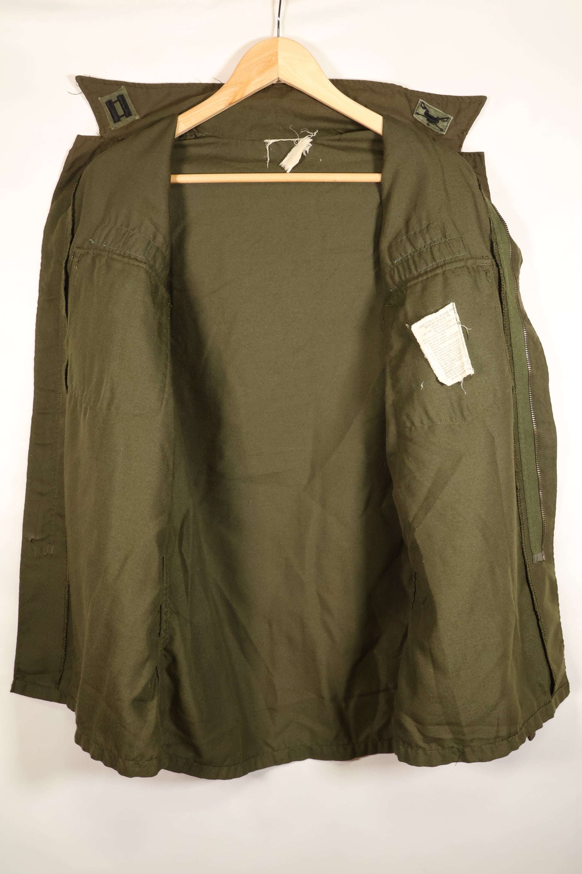 สัญญาปี 1971, M-L, กองทัพสหรัฐฯ, แจ็กเก็ตกันไฟ NOMEX สำหรับนักบิน, มีป้ายติด, มือสอง