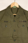 ประมาณปลายทศวรรษ 1960; ผลิตในญี่ปุ่น; แบรนด์ Taylor; เสื้อยูทิลิตี้ OG-107; ฐานทัพอากาศโยโกตา; มือสอง
