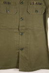 ประมาณปลายทศวรรษ 1960; ผลิตในญี่ปุ่น; แบรนด์ Taylor; เสื้อยูทิลิตี้ OG-107; ฐานทัพอากาศโยโกตา; มือสอง
