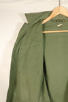 สัญญาประมาณปี 1966–67: เสื้อแจ็คเก็ตพรางลายพรางป่า รุ่นที่ 3 ของ S-R, หมวกเบเรต์สีเขียว, มือสอง