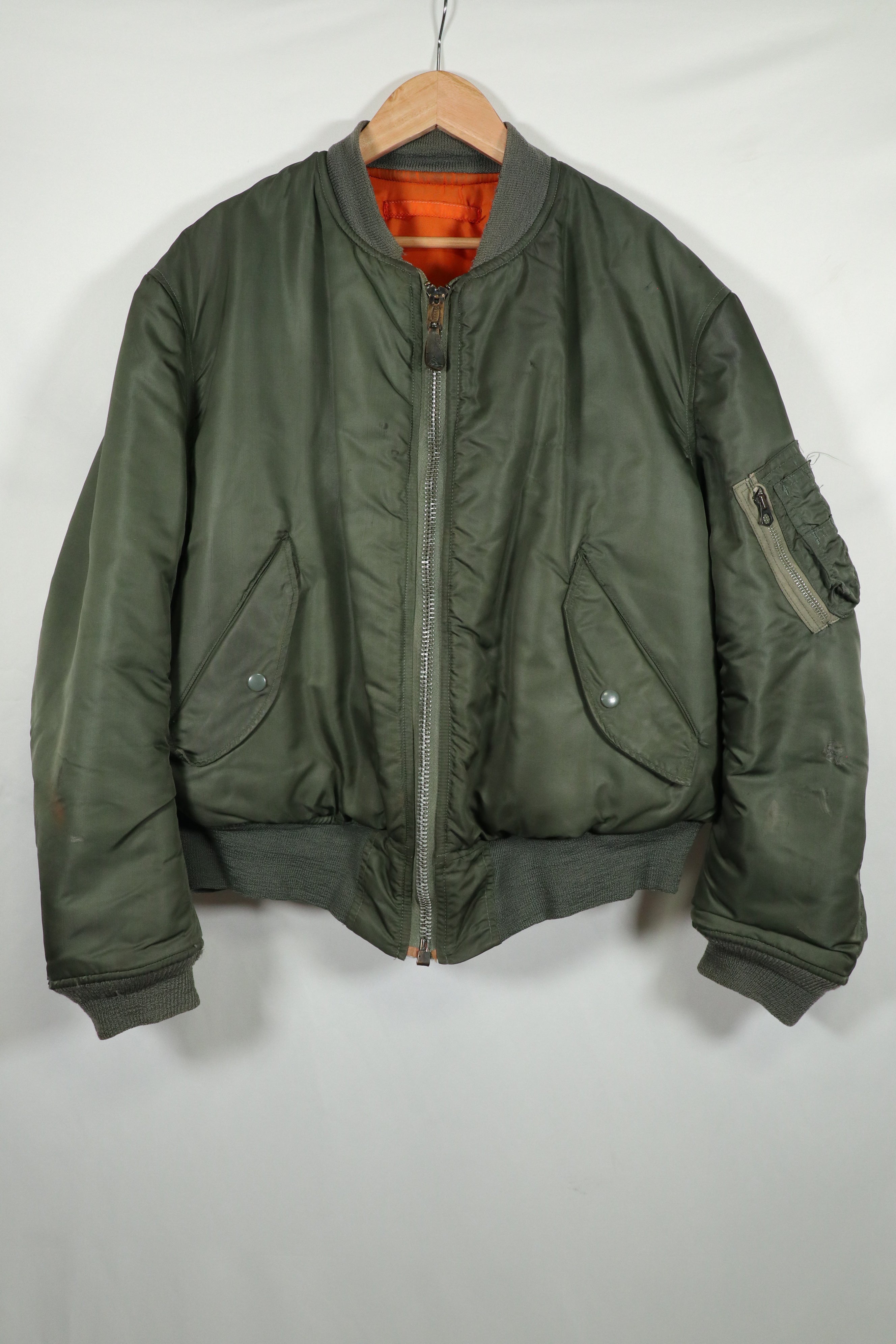 Real 1972 USAF flight jacket MA-1 used LARGE size
