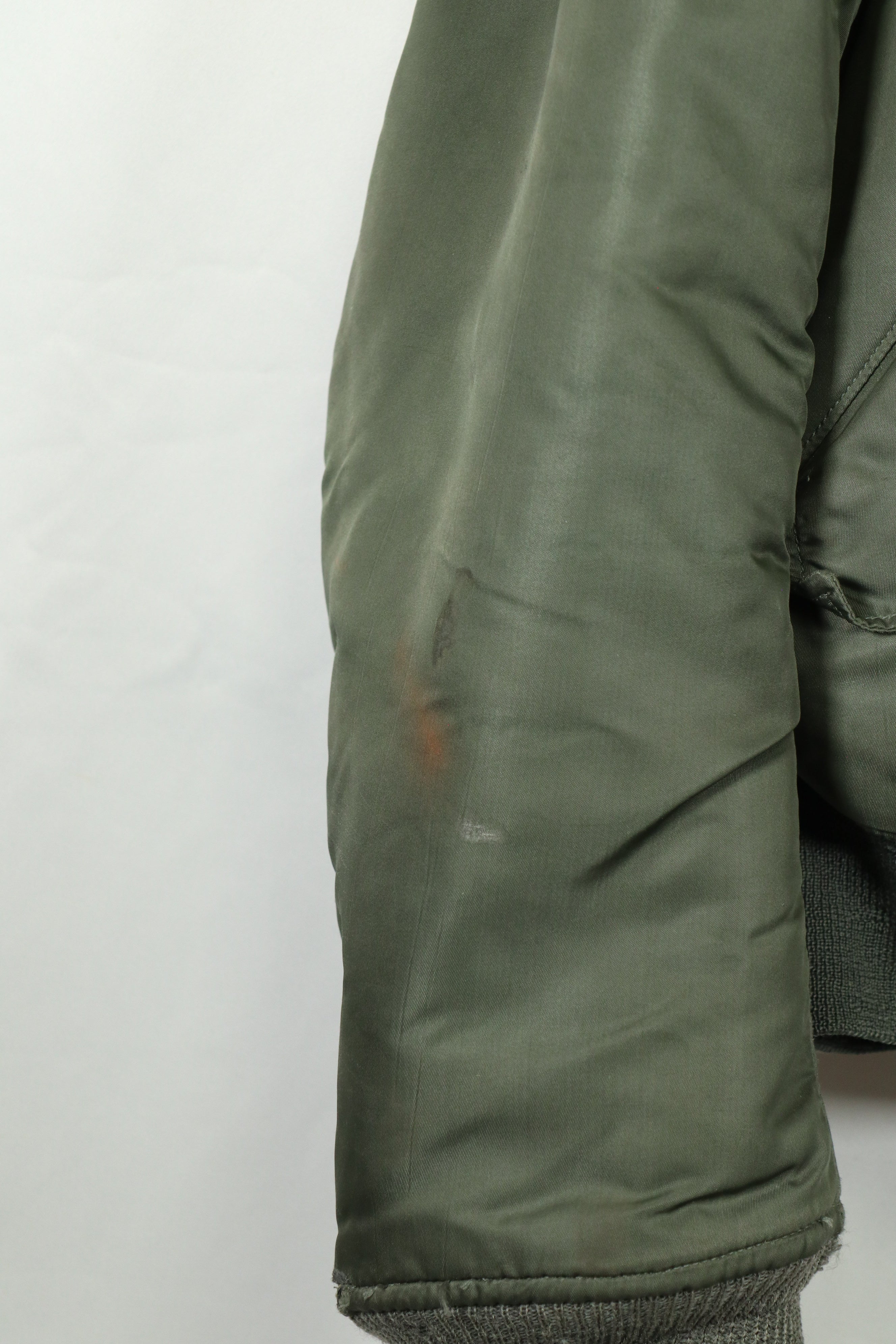 Real 1972 USAF flight jacket MA-1 used LARGE size