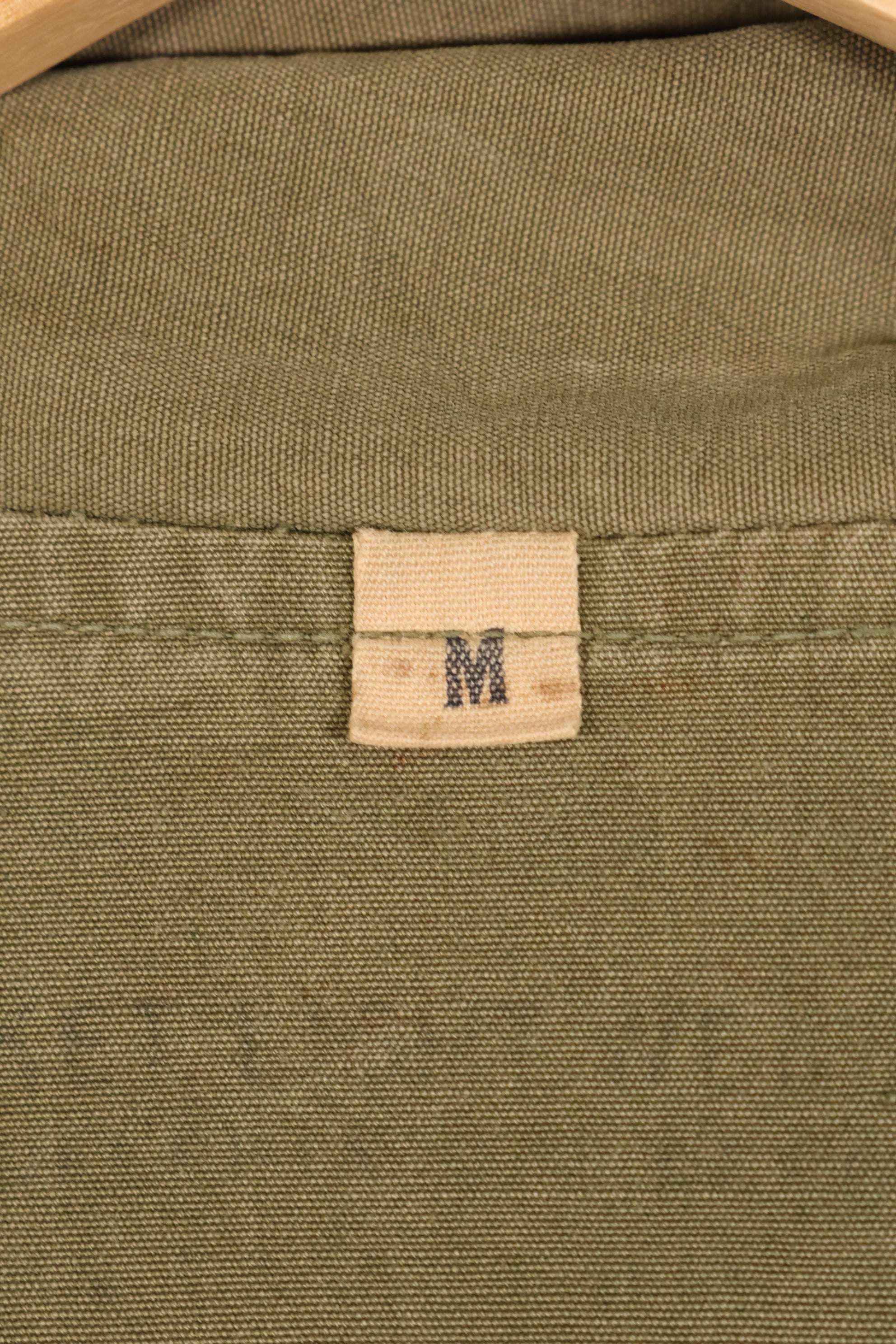 ทศวรรษ 1940, ขนาด M, ต้นแบบ, กองทัพสหรัฐฯ, เสื้อป๊อปลินฝ้ายสำหรับป่า, มือสอง