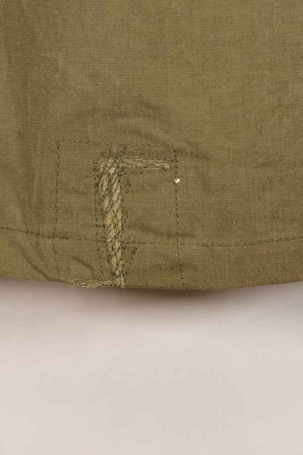 ทศวรรษ 1940, ขนาด M, ต้นแบบ, กองทัพสหรัฐฯ, เสื้อป๊อปลินฝ้ายสำหรับป่า, มือสอง