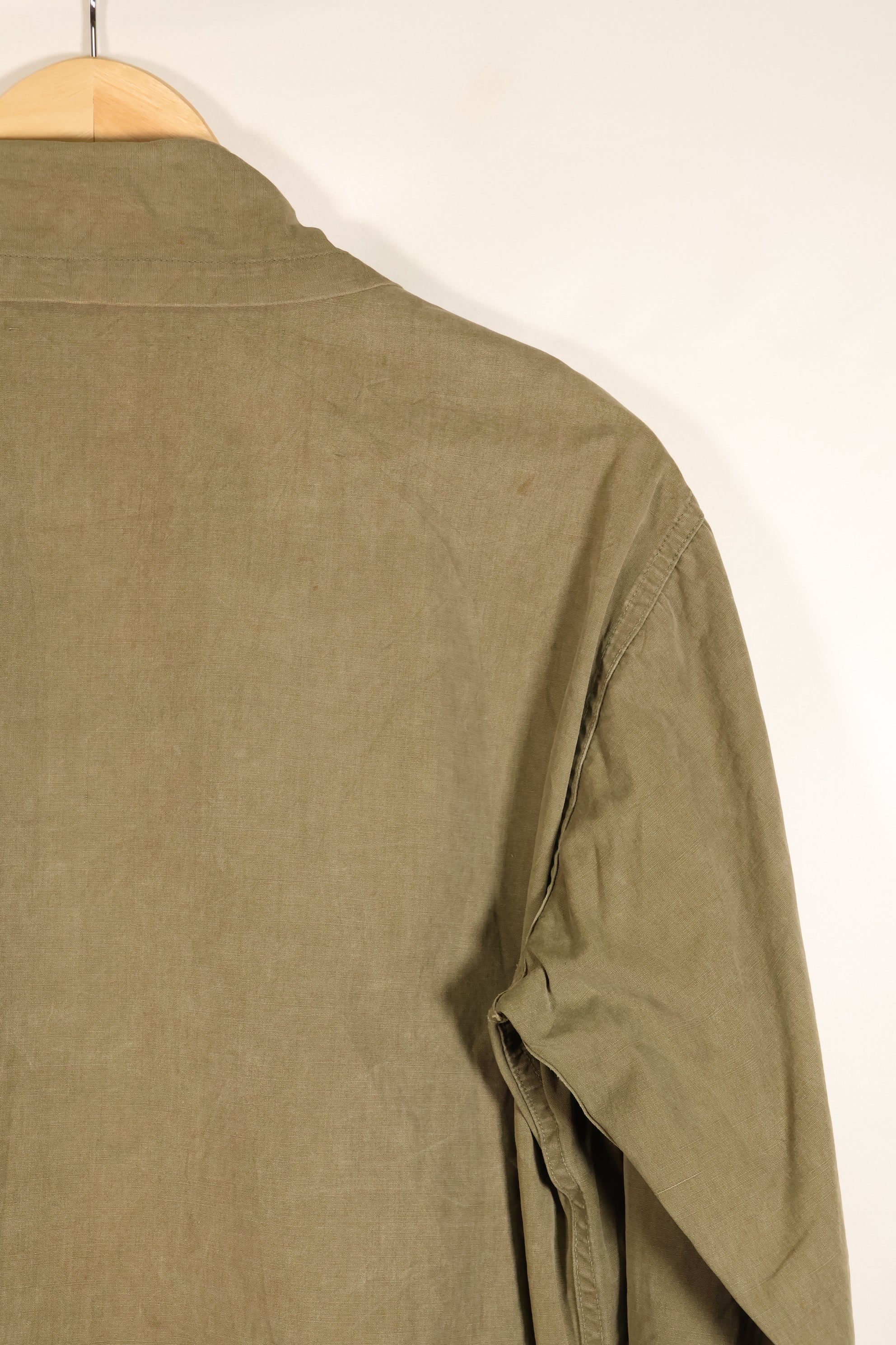 ทศวรรษ 1940, ขนาด M, ต้นแบบ, กองทัพสหรัฐฯ, เสื้อป๊อปลินฝ้ายสำหรับป่า, มือสอง
