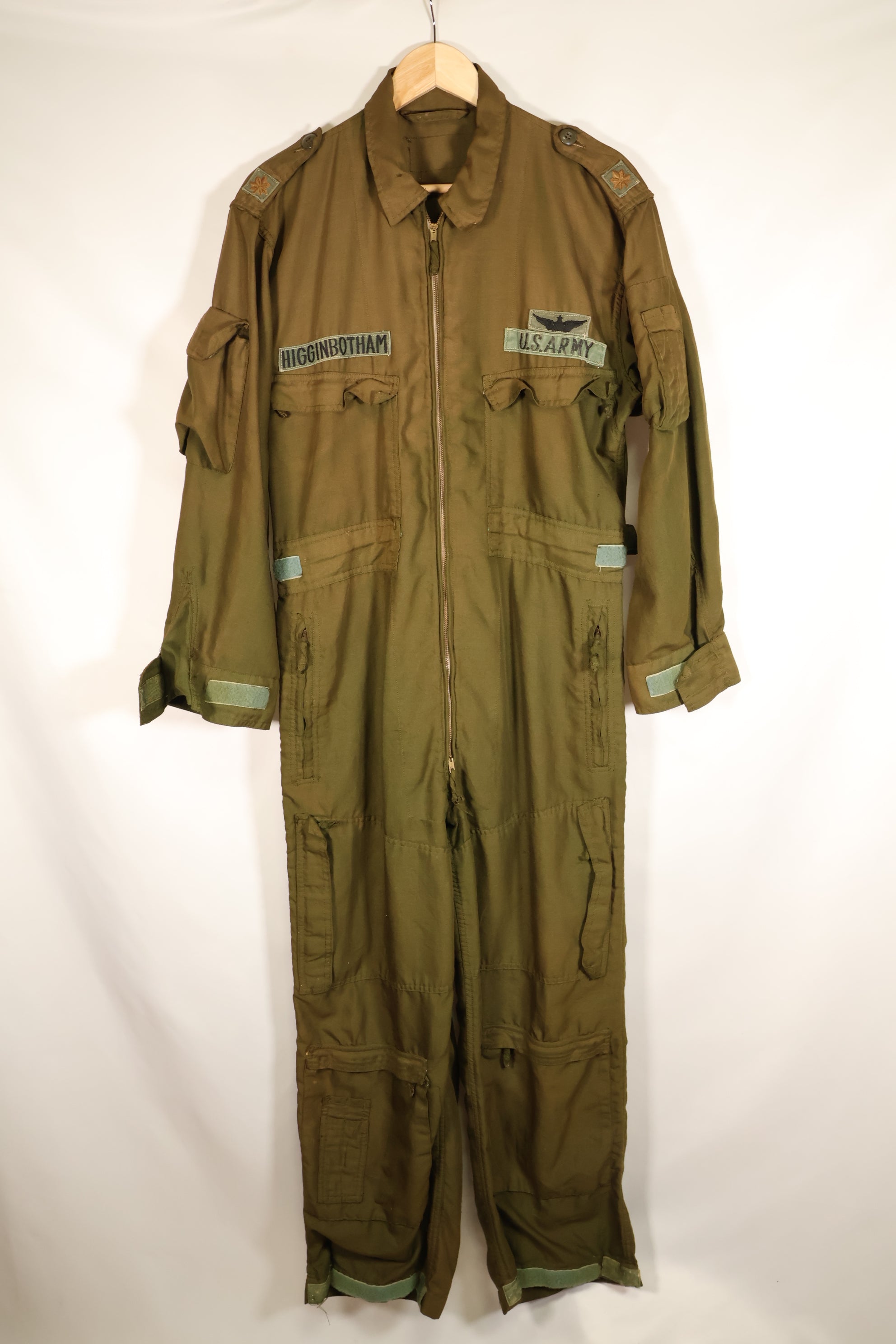 ปลายทศวรรษ 1960 – ตัวอย่างทดสอบ – กองทัพสหรัฐฯ – วัสดุ Nomex – ชุดบิน – มีตรา – มือสอง