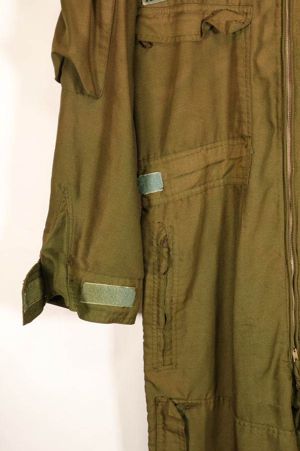 ปลายทศวรรษ 1960 – ตัวอย่างทดสอบ – กองทัพสหรัฐฯ – วัสดุ Nomex – ชุดบิน – มีตรา – มือสอง