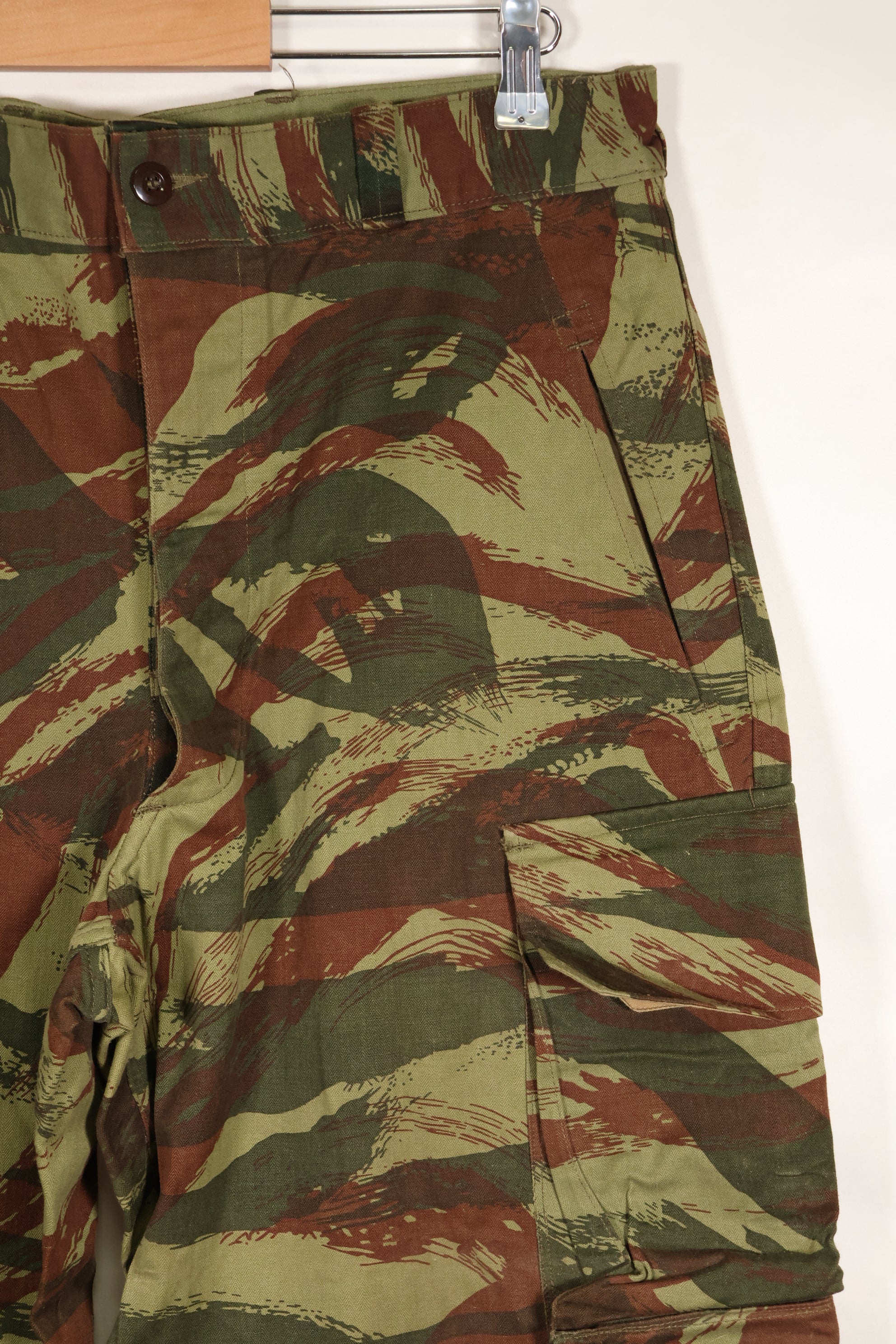 1960s ฝรั่งเศส ลายพรางลิซาร์ด กางเกงขาสั้น TAP 47/56 Pattern มือสอง E