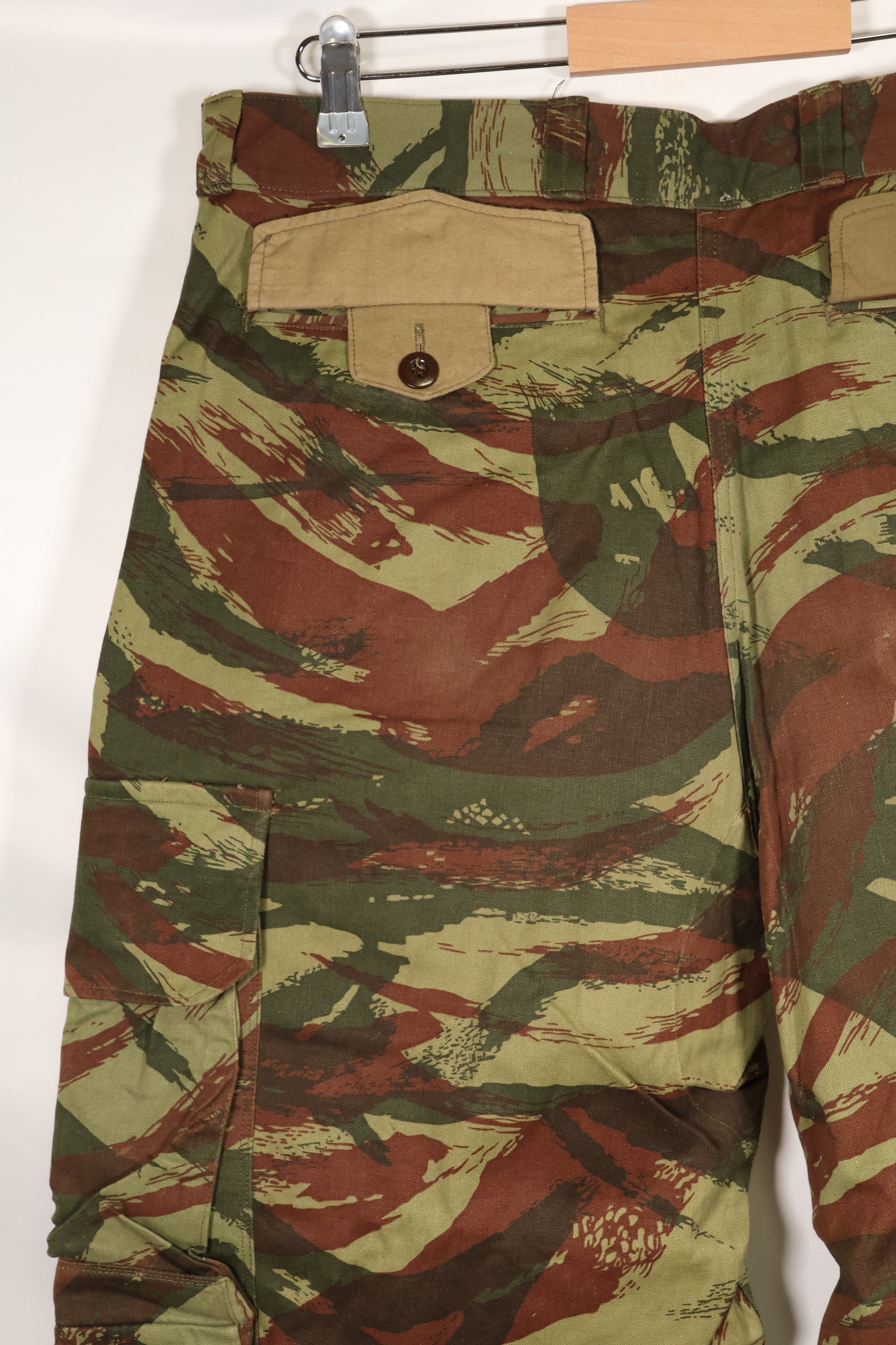 1960s ฝรั่งเศส ลายพรางลิซาร์ด กางเกงขาสั้น TAP 47/56 Pattern มือสอง E