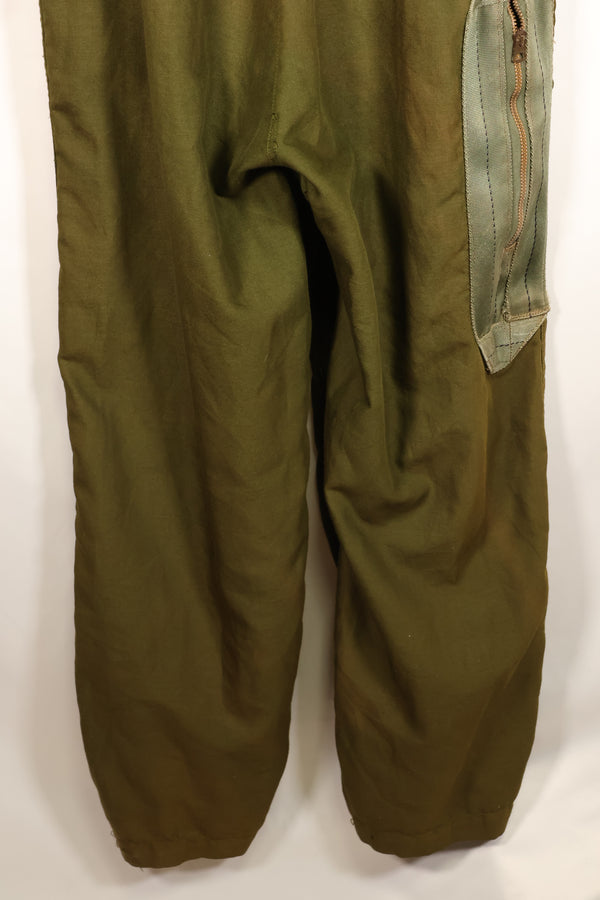 ปลายทศวรรษ 1960 – ตัวอย่างทดสอบ – กองทัพสหรัฐฯ – วัสดุ Nomex – ชุดบิน – มีตรา – มือสอง