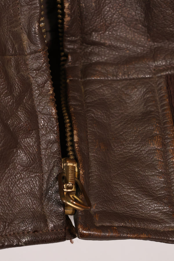 เสื้อแจ็คเก็ต G-1 Flight Jacket ของกองทัพเรือสหรัฐฯ มือสองจากช่วงปี 1950-1960 ไม่มีฉลากสัญญา