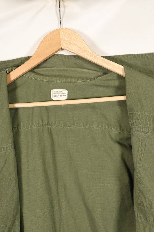 สัญญาปี 1968 M-S พร้อมเทป USAF รุ่นที่ 4 แจ็คเก็ตพรางป่าแบบแขนสั้น ปรับเปลี่ยนแล้ว มือสอง