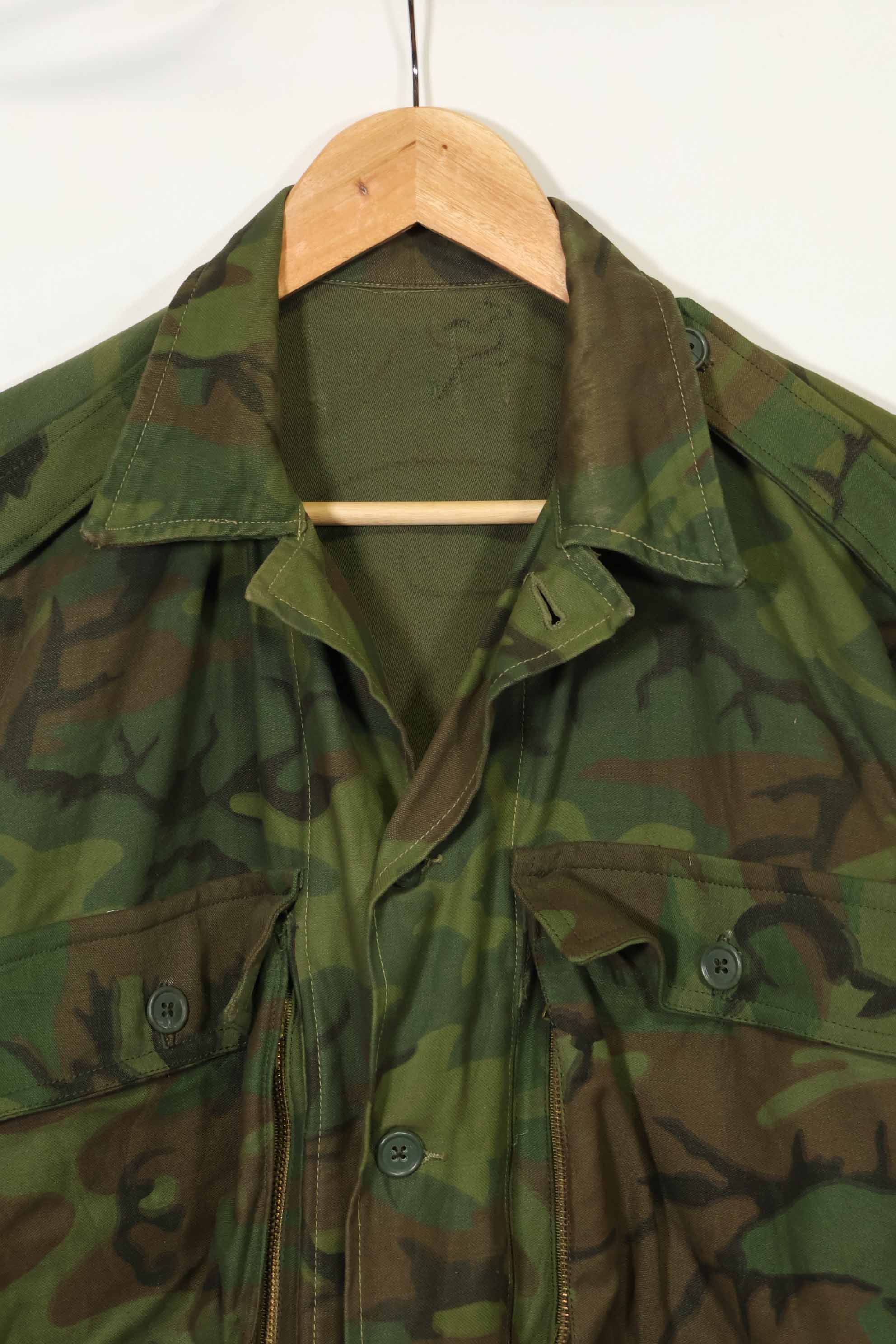 1960年代〜70年代　アメリカ軍アドバイザー　インビジブルリーフ迷彩　改造あり　ほぼ未使用品