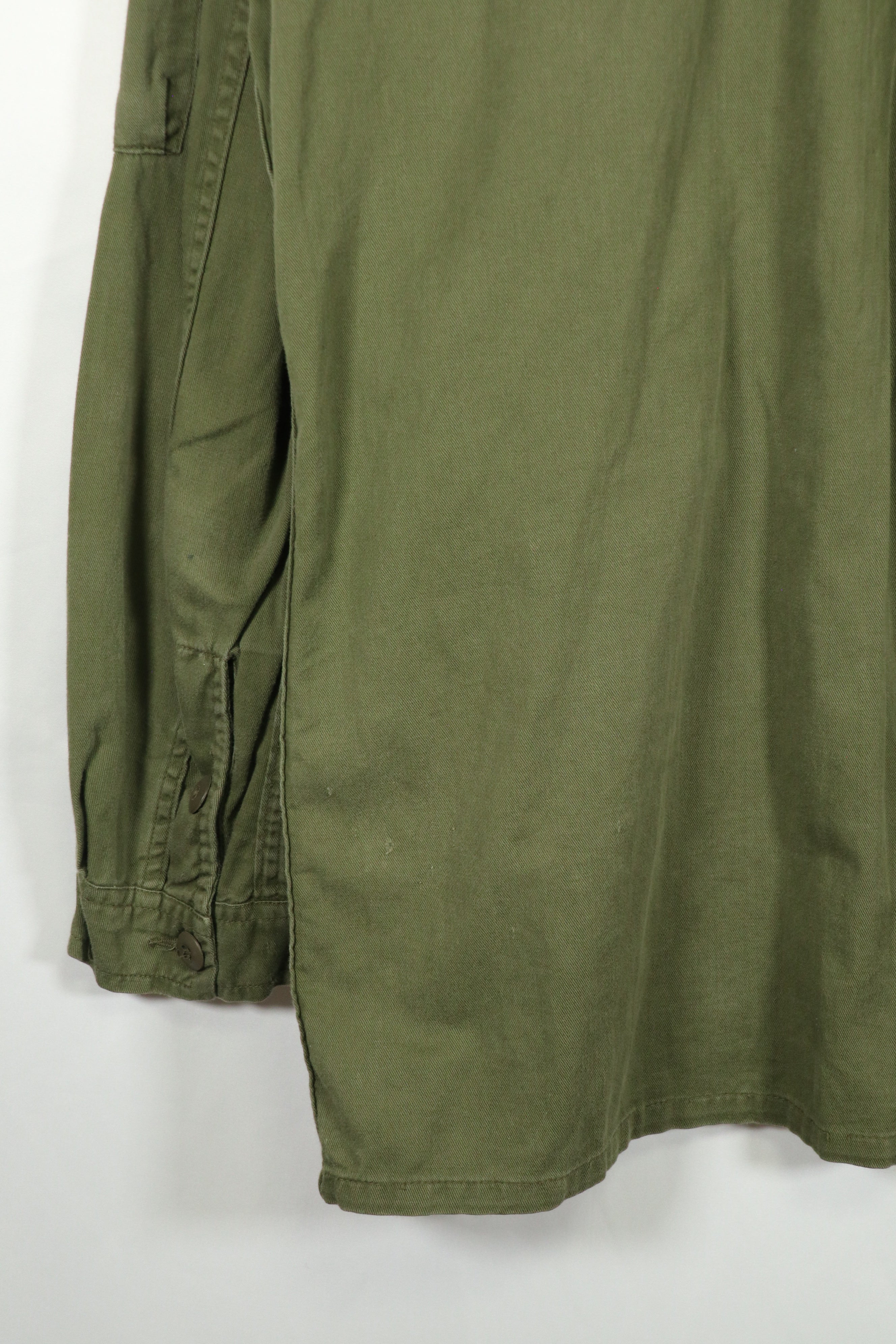 Real 1970 Australian Army fatigues shirt with rank insignia, used.