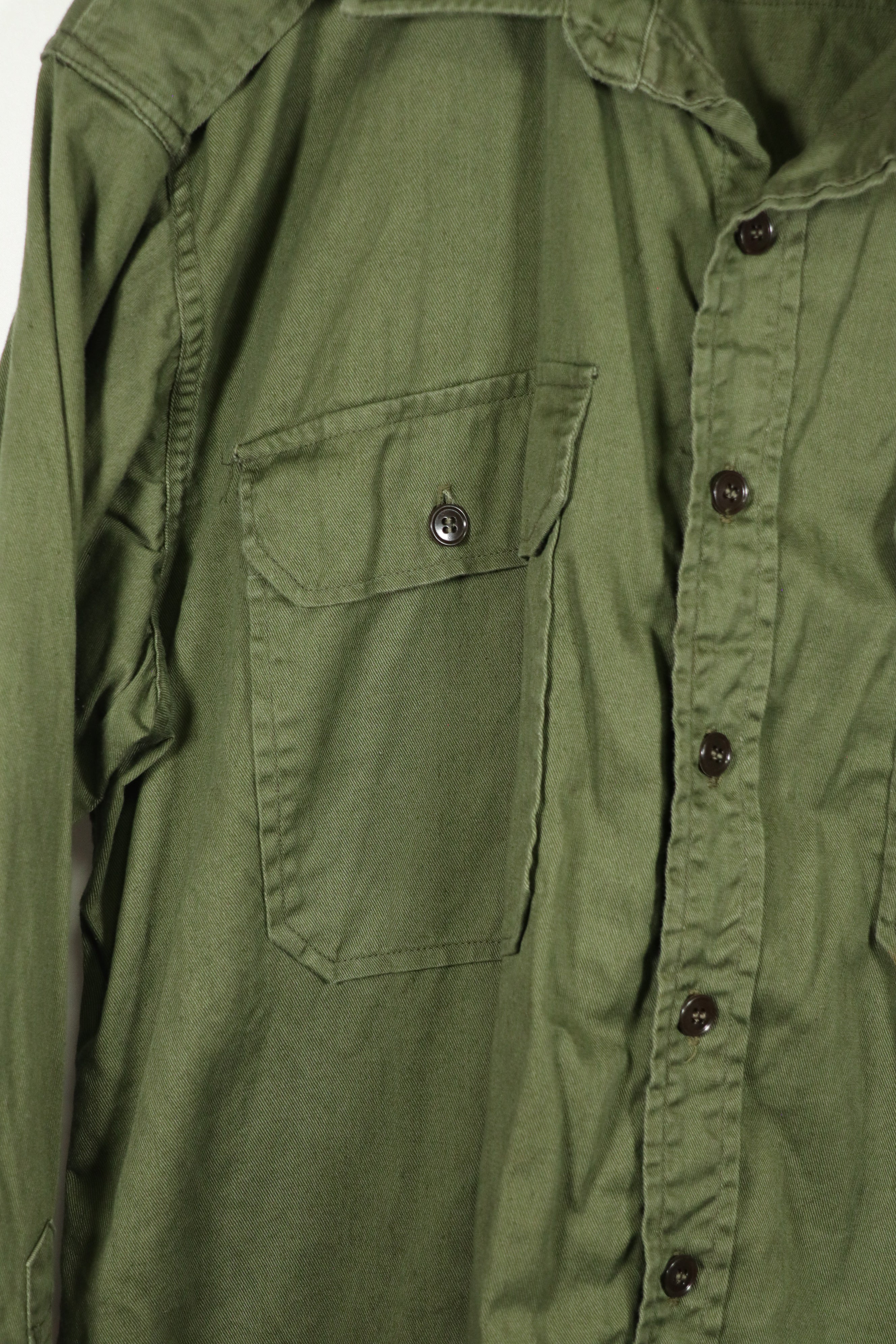 実物　1965年製　オーストラリア軍　ファティーグシャツ　中古品