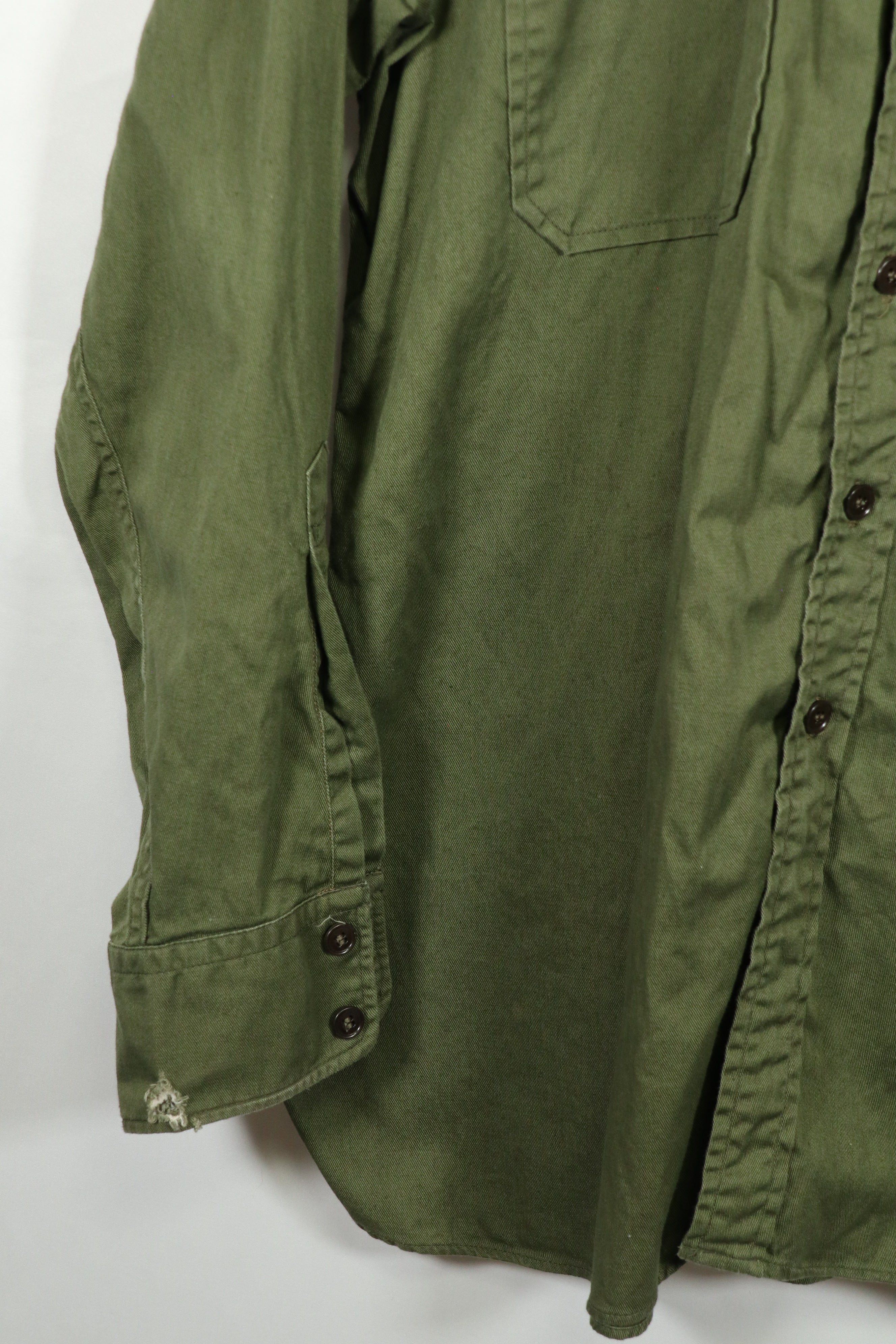 実物　1965年製　オーストラリア軍　ファティーグシャツ　中古品
