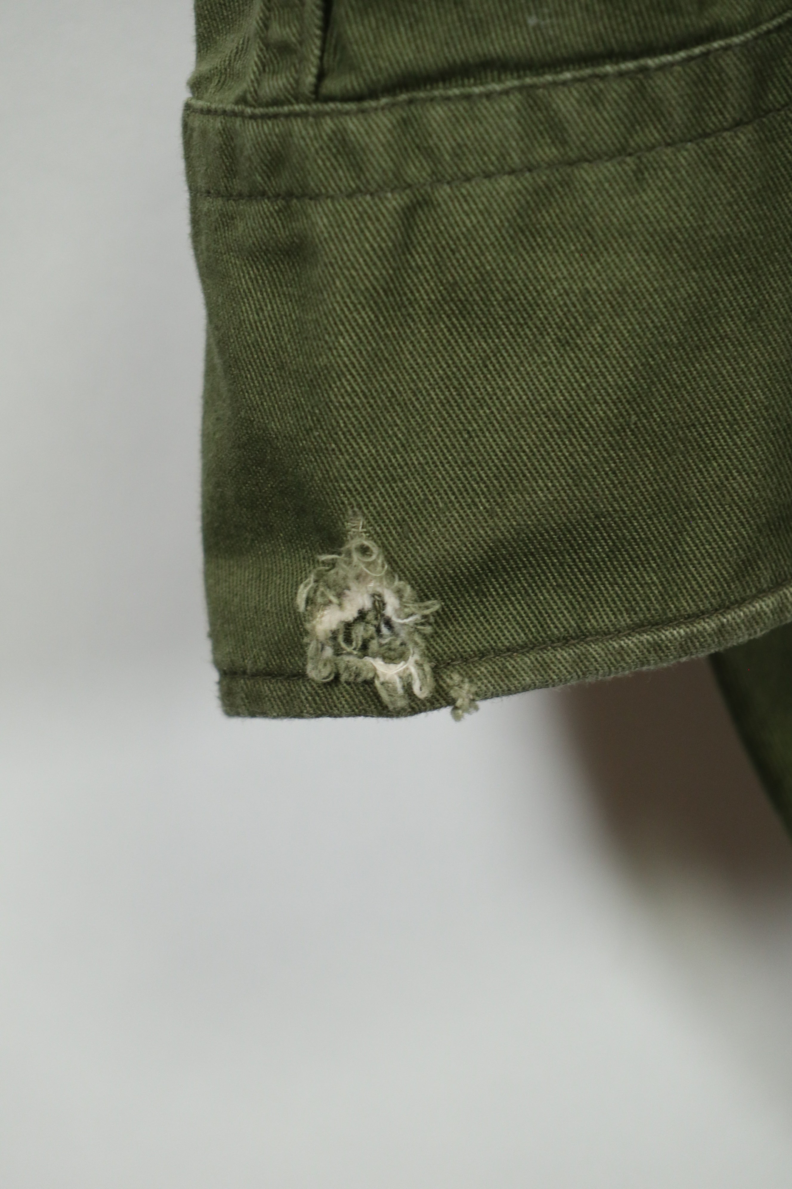 実物　1965年製　オーストラリア軍　ファティーグシャツ　中古品
