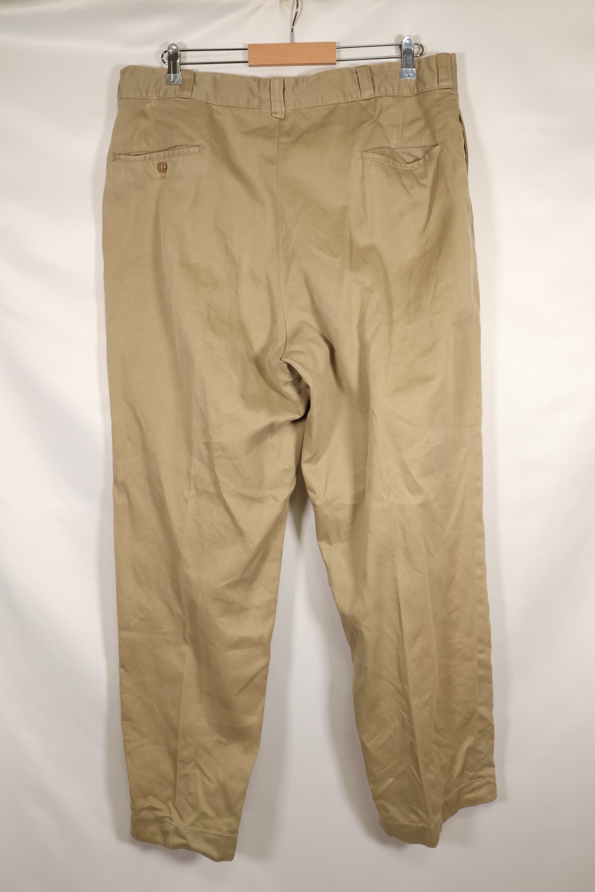 ทศวรรษ 1960 ประมาณ 34-36 ปี กองทัพสหรัฐฯ กางเกงคอตตอน สีเขียวทหารมือสอง