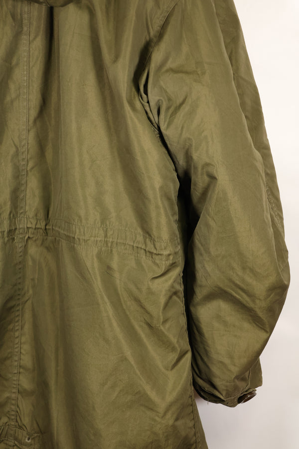 Early 1950s M51 Field Parka with fishtail wool pile liner, used.