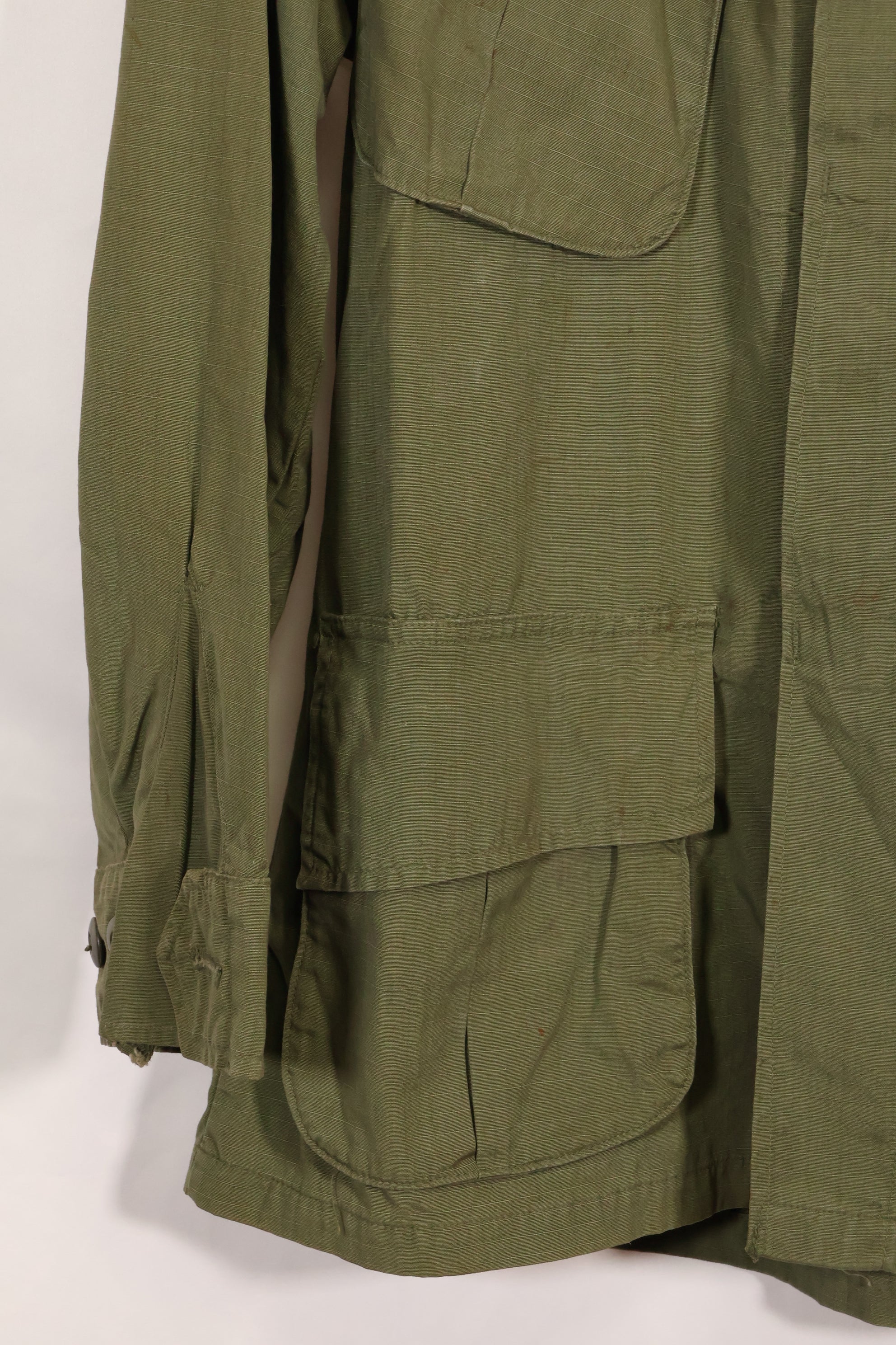 เสื้อแจ็คเก็ต Jungle Fatigue มือสอง รุ่น 4th Model ฤดูใบไม้ผลิ/ฤดูร้อน ปี 1968