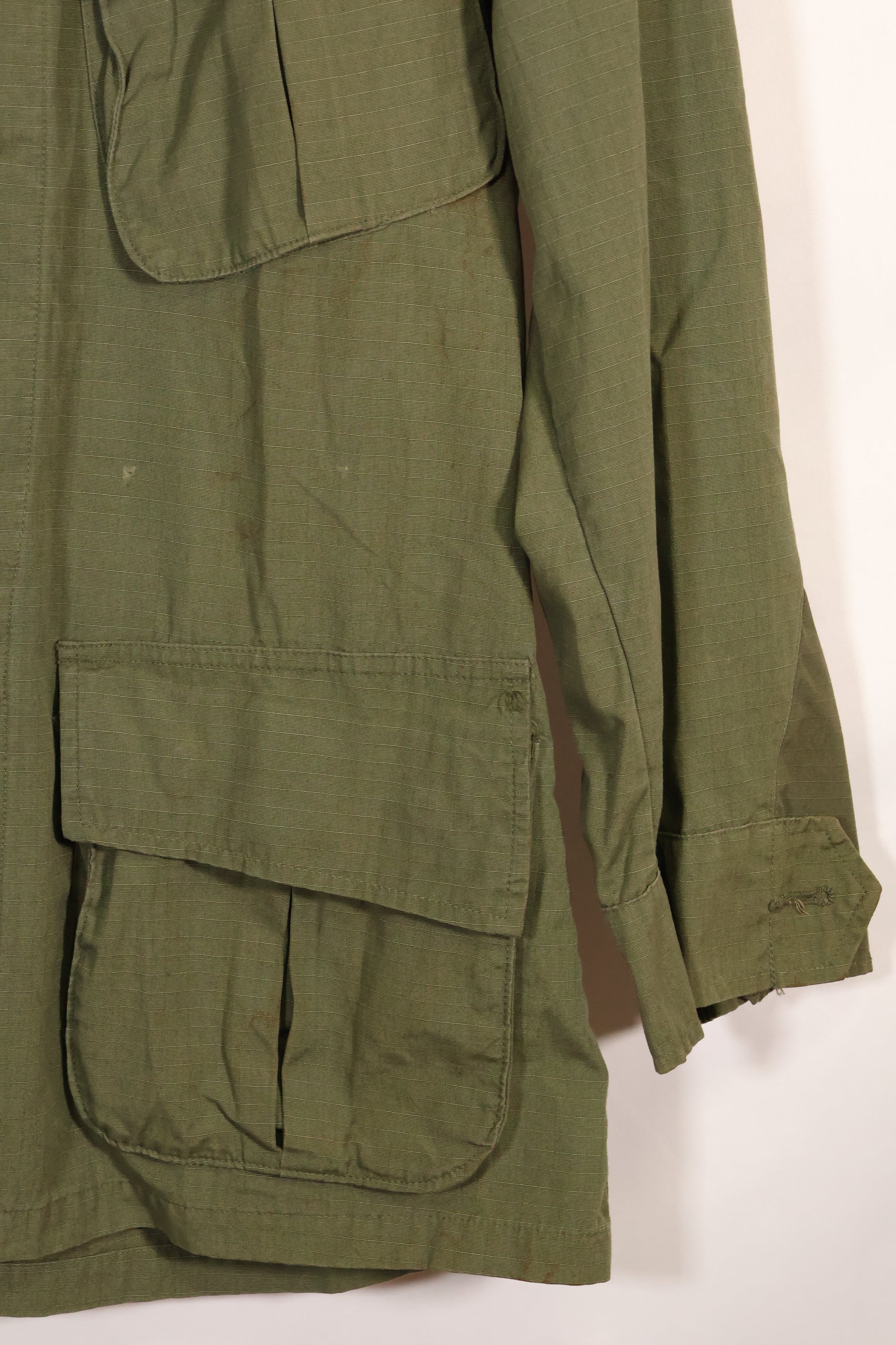 เสื้อแจ็คเก็ต Jungle Fatigue มือสอง รุ่น 4th Model ฤดูใบไม้ผลิ/ฤดูร้อน ปี 1968