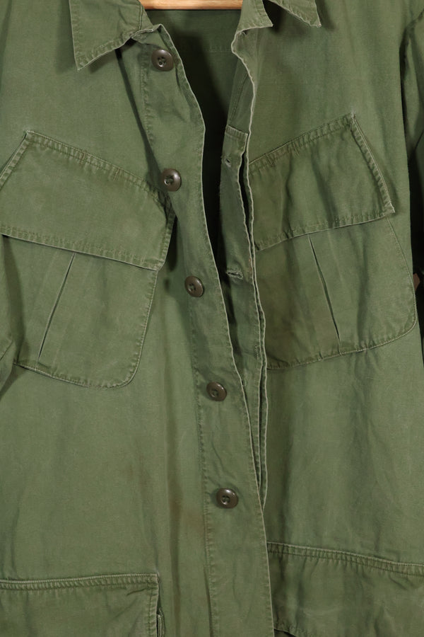 เสื้อแจ็คเก็ต Jungle Fatigue รุ่น MR 3rd Model ปี 1967 สภาพดี มือสอง
