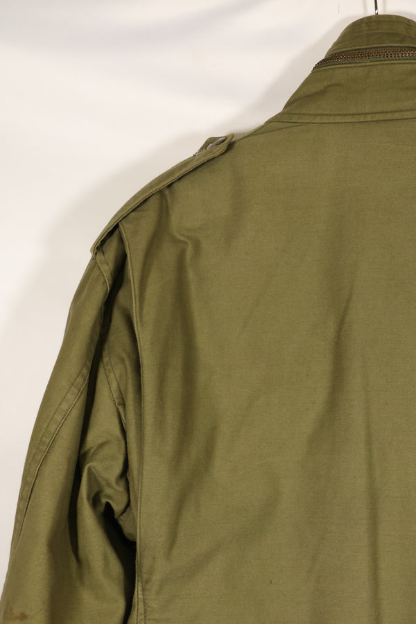 ช่วงต้นทศวรรษ 1970 ขนาดประมาณ MEDIUM รุ่นที่ 3 M65 แจ็คเก็ตสนาม ไม่มีป้ายขนาด สินค้ามือสอง